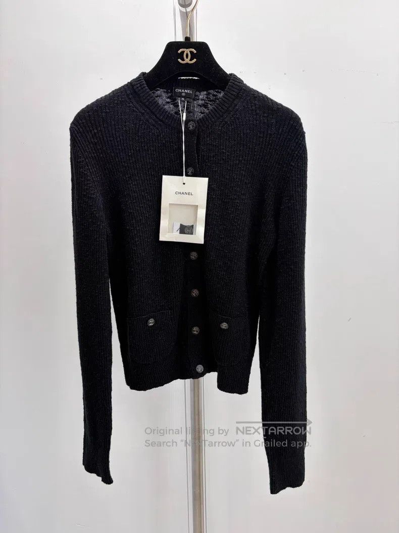 Chanel Chanel Cocobecah black long-sleeved cardigan coat Size XS / US 0-2 / IT 36-38 - 1 Thumbnail