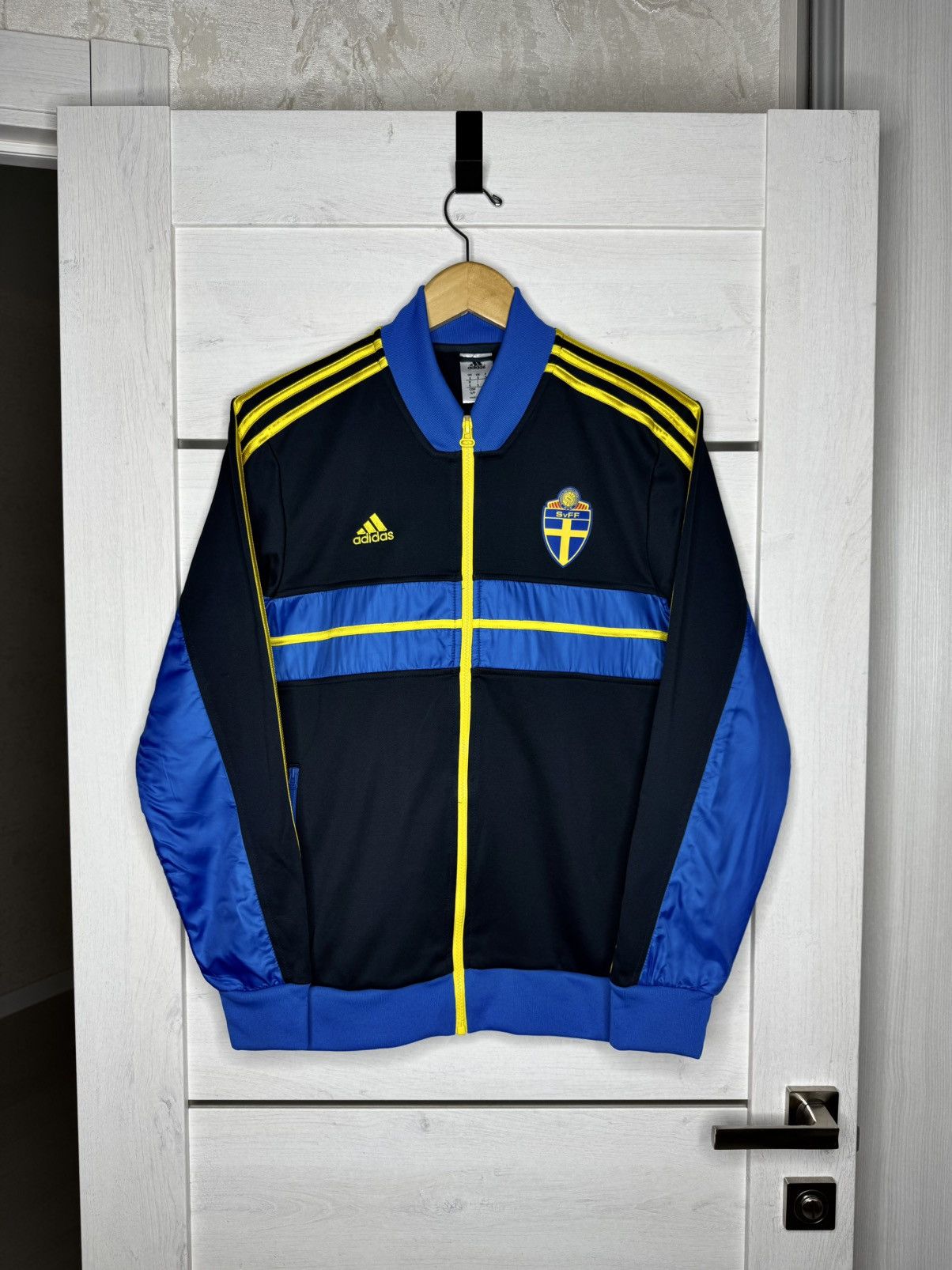 Adidas Adidas Sweden SvFF 2012 Anthem Track Jacket Soccer Football Size US S / EU 44-46 / 1 - 1 Thumbnail