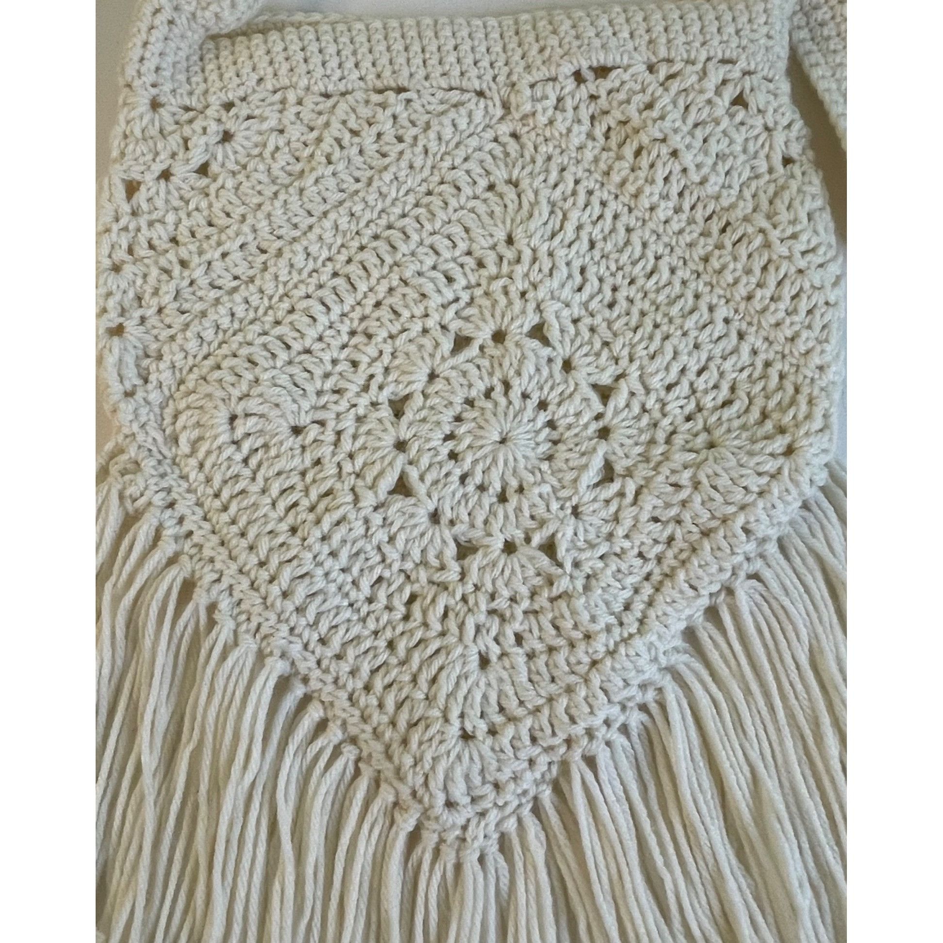 Handmade Hippie Purse Crochet Fringed Retro Boho Style Off White Hand Size ONE SIZE - 4 Thumbnail