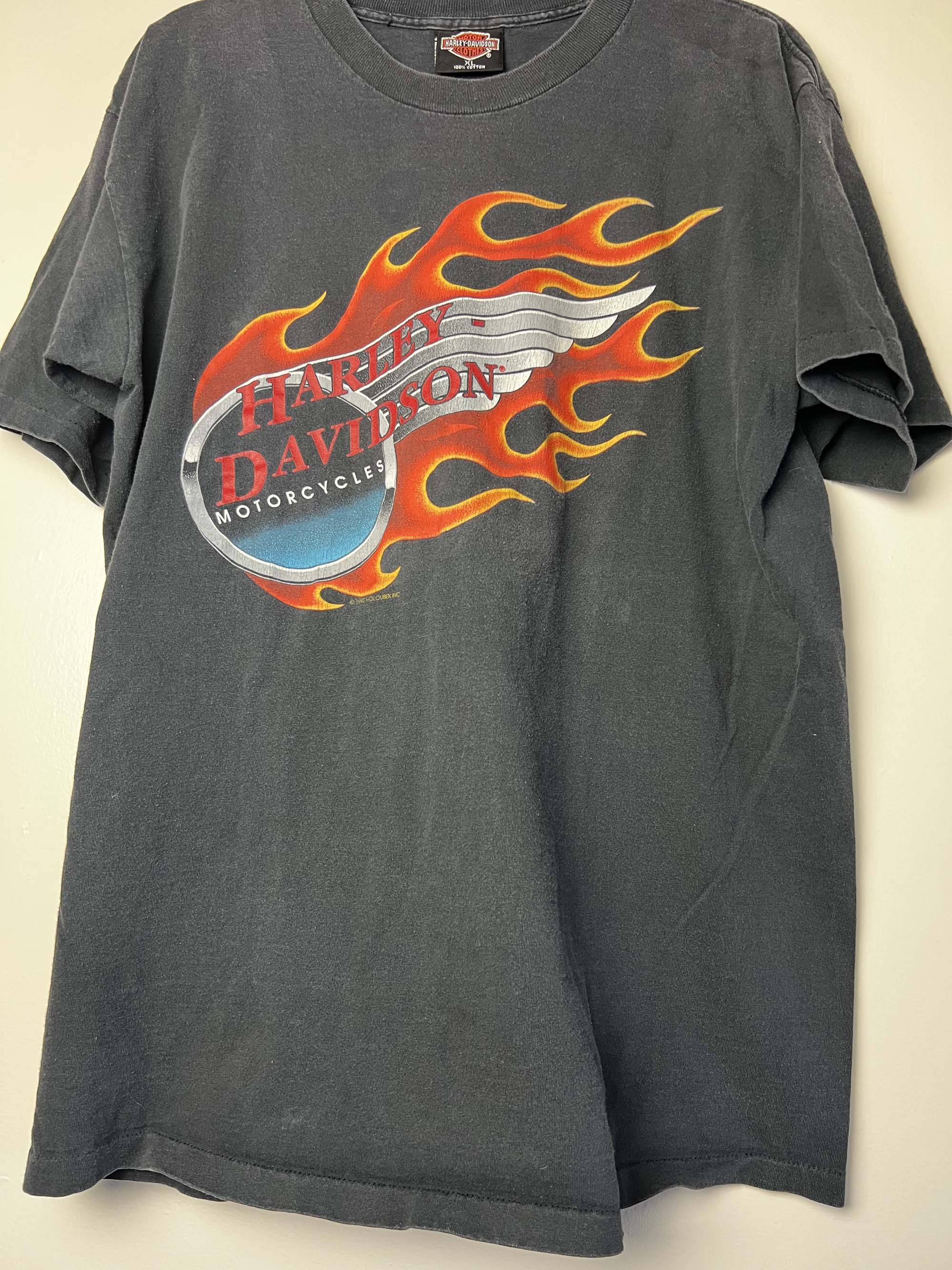 Harley Davidson Vintage 1992 Harley Davidson Motorcycles Conroe, TX T-Shirt Size US XL / EU 56 / 4 - 3 Thumbnail