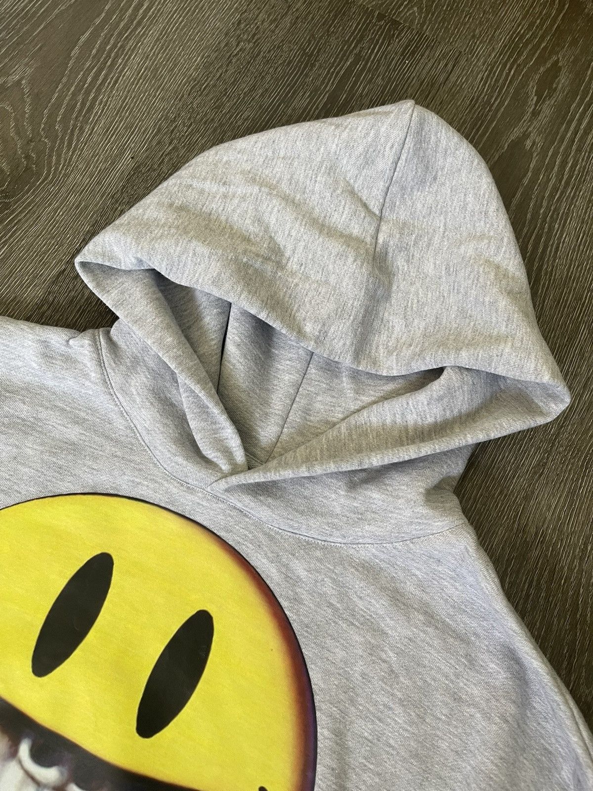 Vintage Grey Smiling Skull Hoodie Size US S / EU 44-46 / 1 - 3 Thumbnail