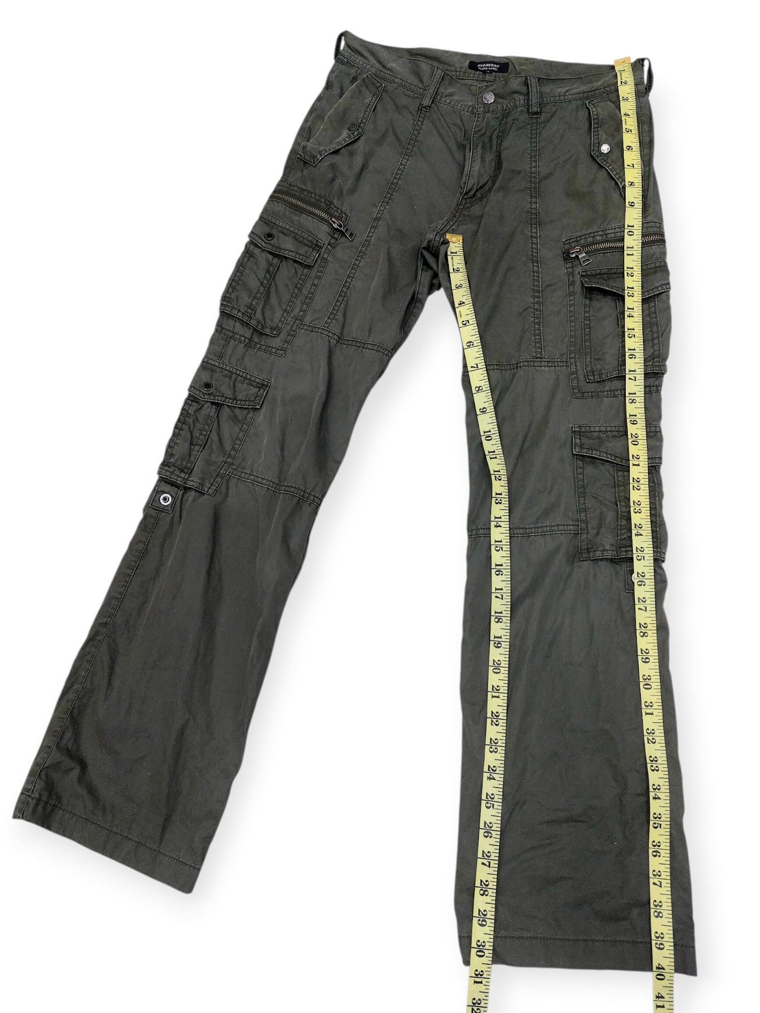 Burberry Japanese Y2K Burberry Black Label Multipocket Cargo Pants Size US 30 / EU 46 - 21 Thumbnail