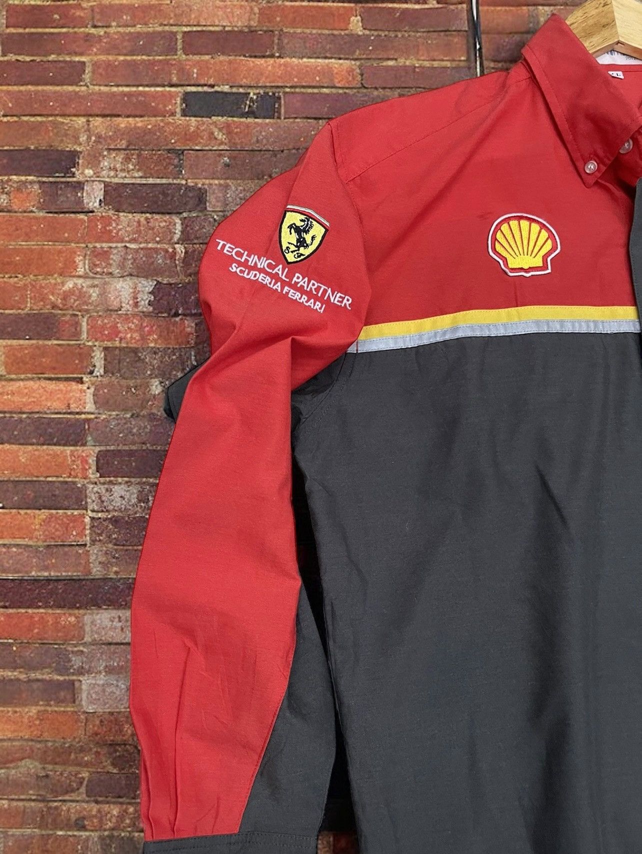 Ferrari Vintage Ferrari x Shell Helix Racing Button-Down Shirt Size US XL / EU 56 / 4 - 5 Thumbnail