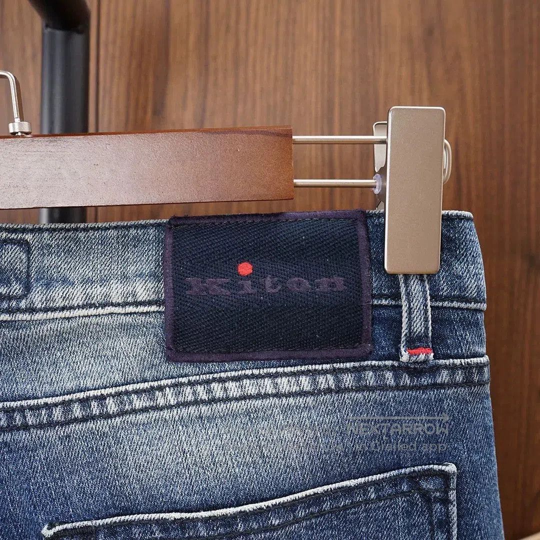Kiton Kiton Distressed Denim Jeans for Sale. Size US 33 - 6 Thumbnail