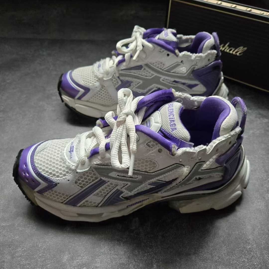 Balenciaga Balenciaga Running Multi Lowtop Sneakers 39 Women Size US 8.5 / IT 38.5 - 1 Thumbnail