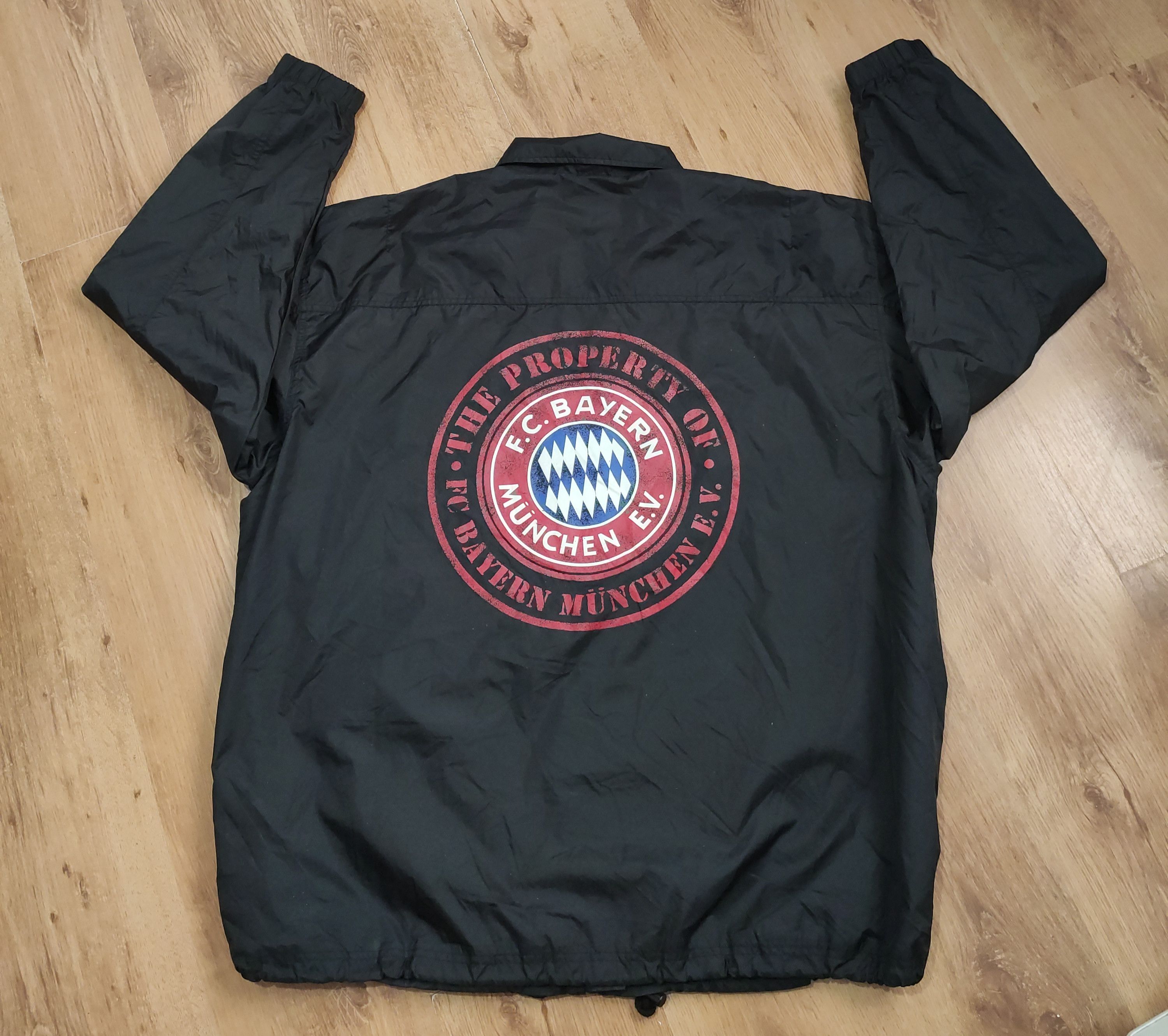 Adidas × Vintage Vintage Adidas FC Bayern München jacket windbreaker XL/XXL Size US XL / EU 56 / 4 - 1 Thumbnail