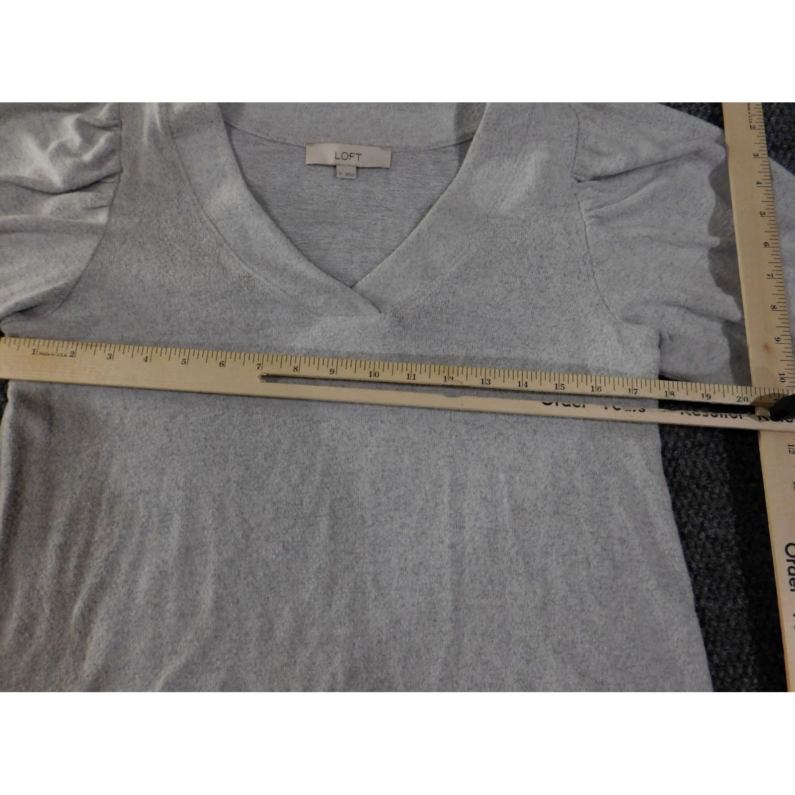 Loft LOFT Sweater Womens Small Gray Puff Sleeve V Neck Knit Top Pullover Regular Size S Size S / US 4 / IT 40 - 7 Thumbnail