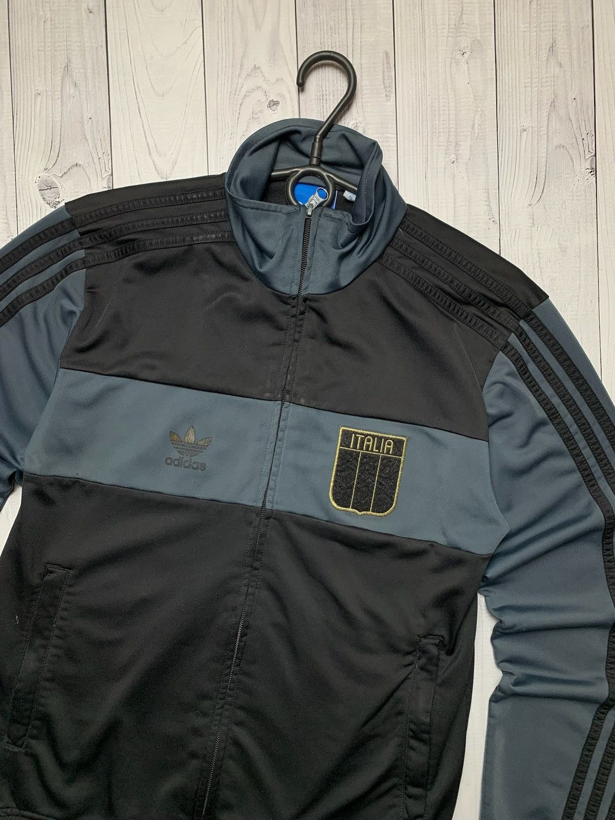 Vintage Vintage adidas Italia track jacket size Xs Italy Size US XS / EU 42 / 0 - 2 Thumbnail