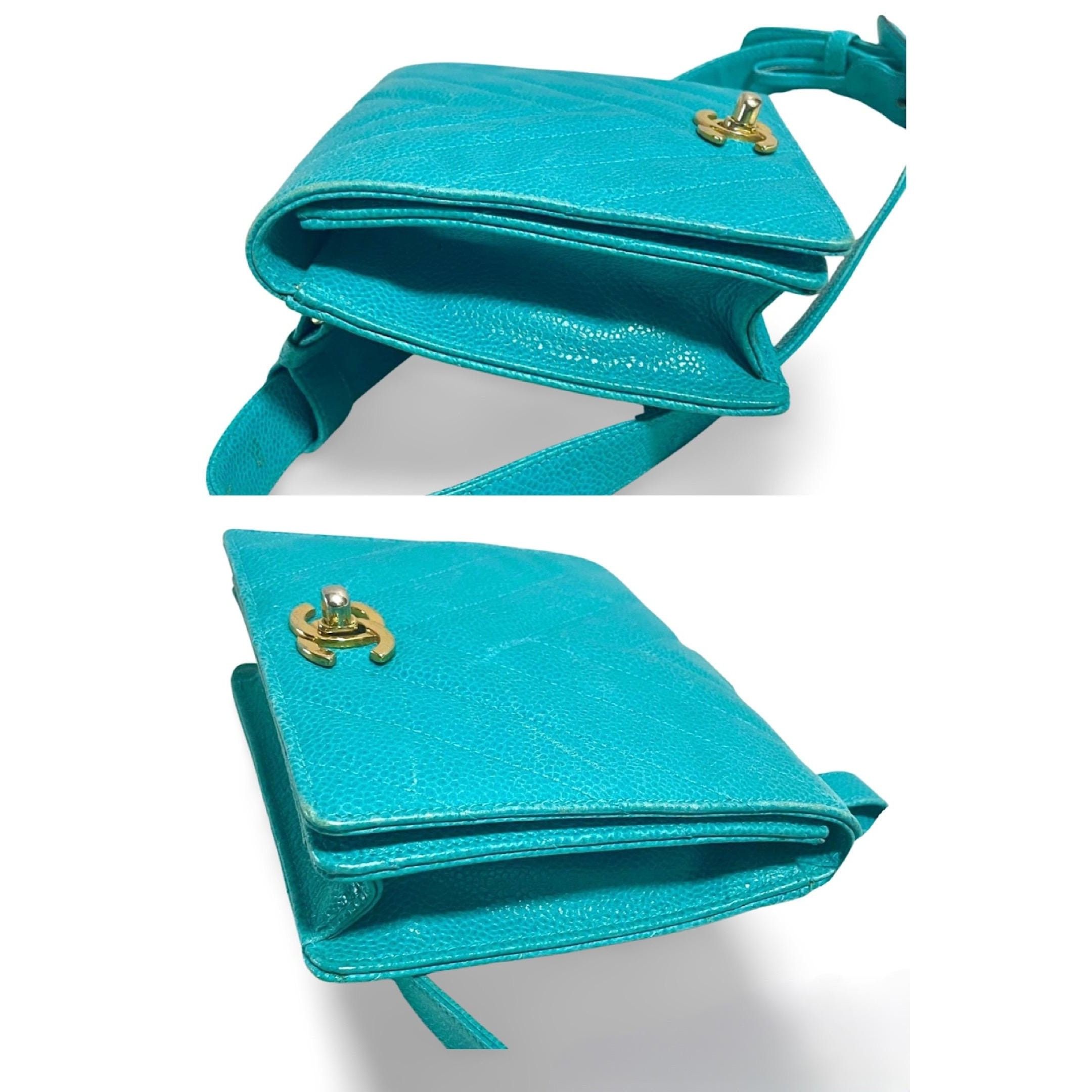 Chanel Vintage CHANEL blue caviar v stitch, chevron fanny pack. Size ONE SIZE - 9 Thumbnail