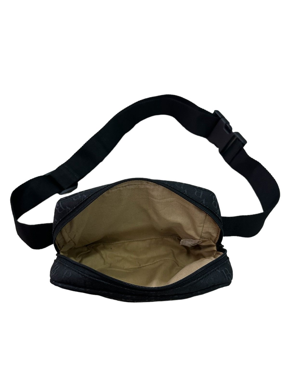 Bottega Veneta AUTHENTIC BOTTEGA VENETA MONOGRAM FANNY PACK Size ONE SIZE - 11 Thumbnail