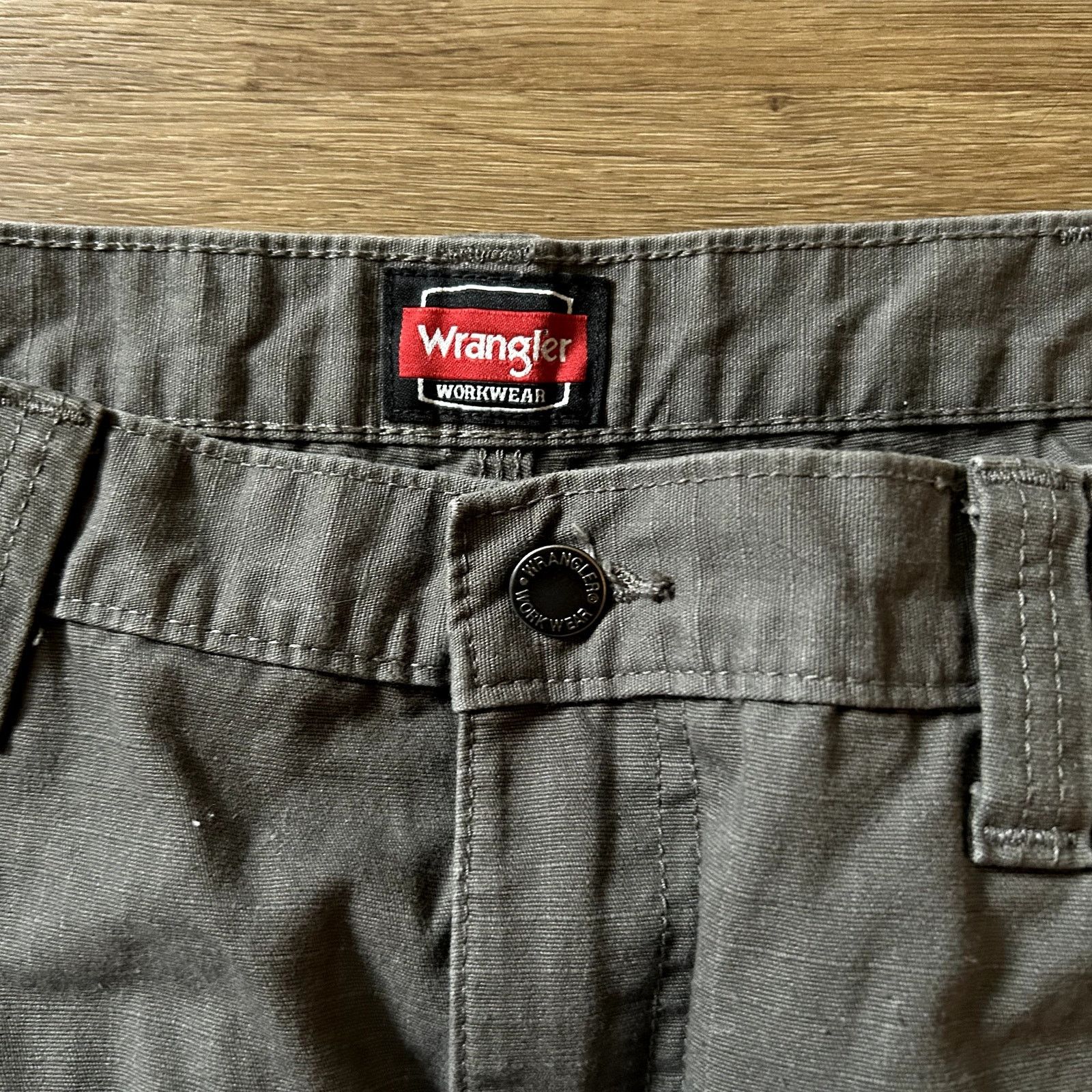 Wrangler Wrangler Workwear Cargo Pants Size US 33 - 3 Thumbnail