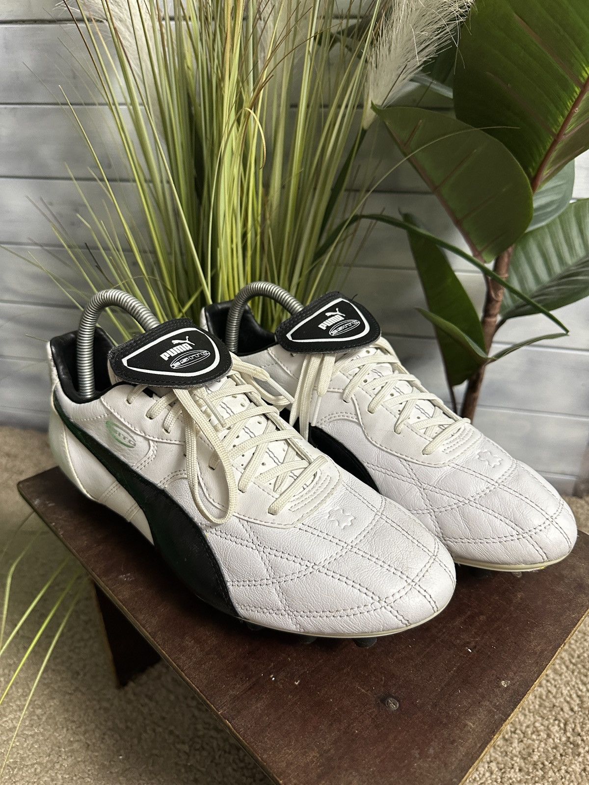 Puma × Vintage VINTAGE PUMA WHITE LEATHER UGLY BOWLING SNEAKERS