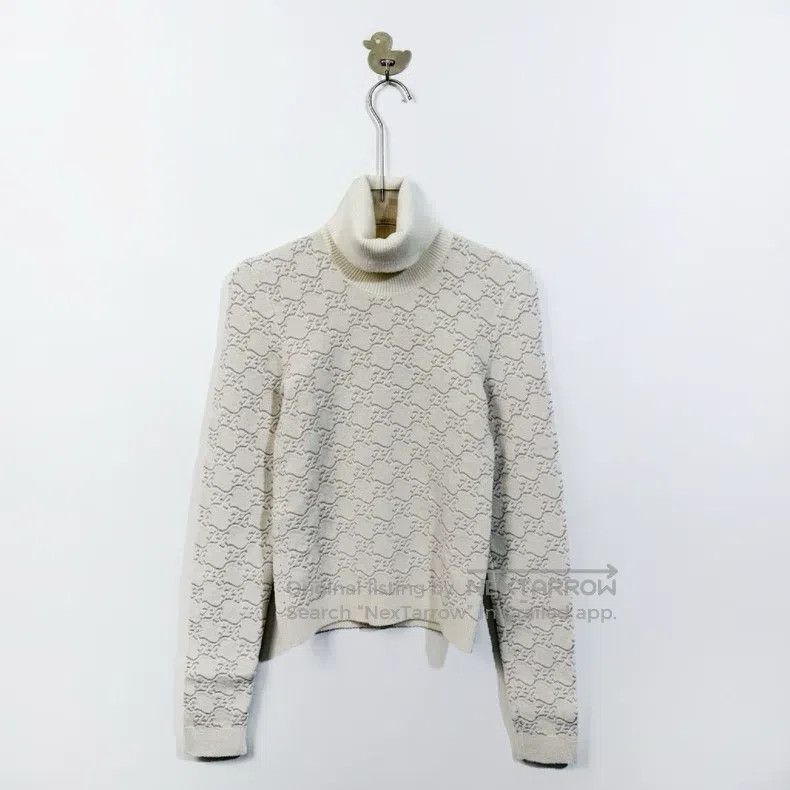 Fendi Fendi Double F Printed High Neck Slim Fit Stretch Knit Swe Size XXS / US 00 / IT 34 - 1 Thumbnail