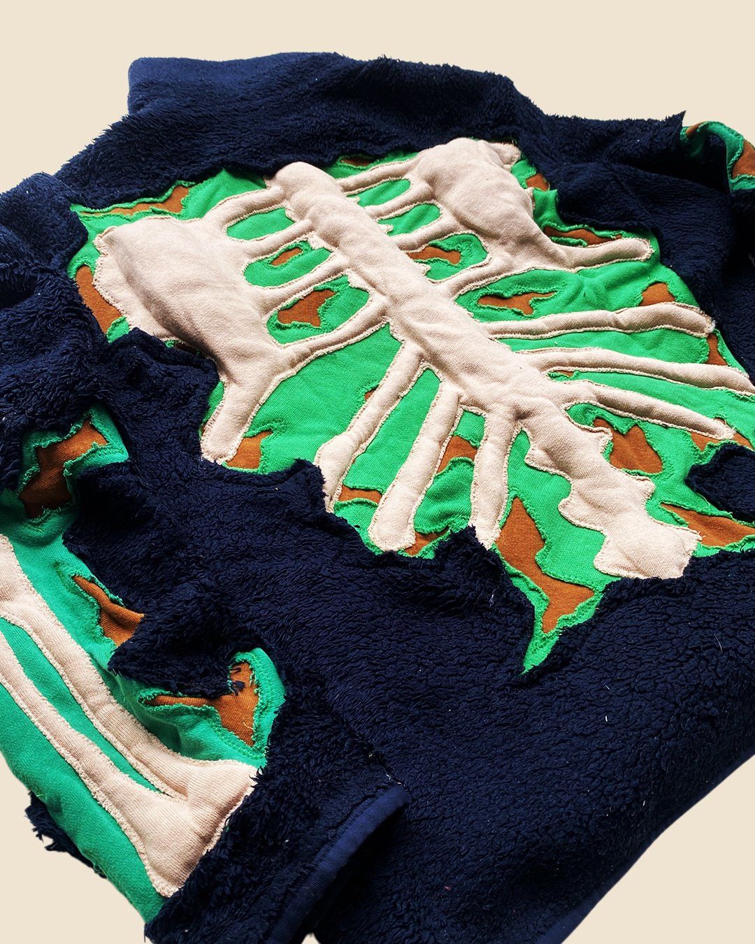 Handmade × Nike REWORKED 1 OF 1 REWORKED NIKE 3D SKELETON SHERPA SIZE S Size US S / EU 44-46 / 1 - 4 Thumbnail