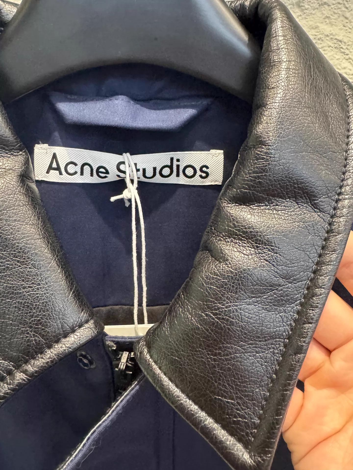 Acne Studios Acne Studios 25FW Navy Leather Collar Work Jkt 50 Size US M / EU 48-50 / 2 - 2 Thumbnail
