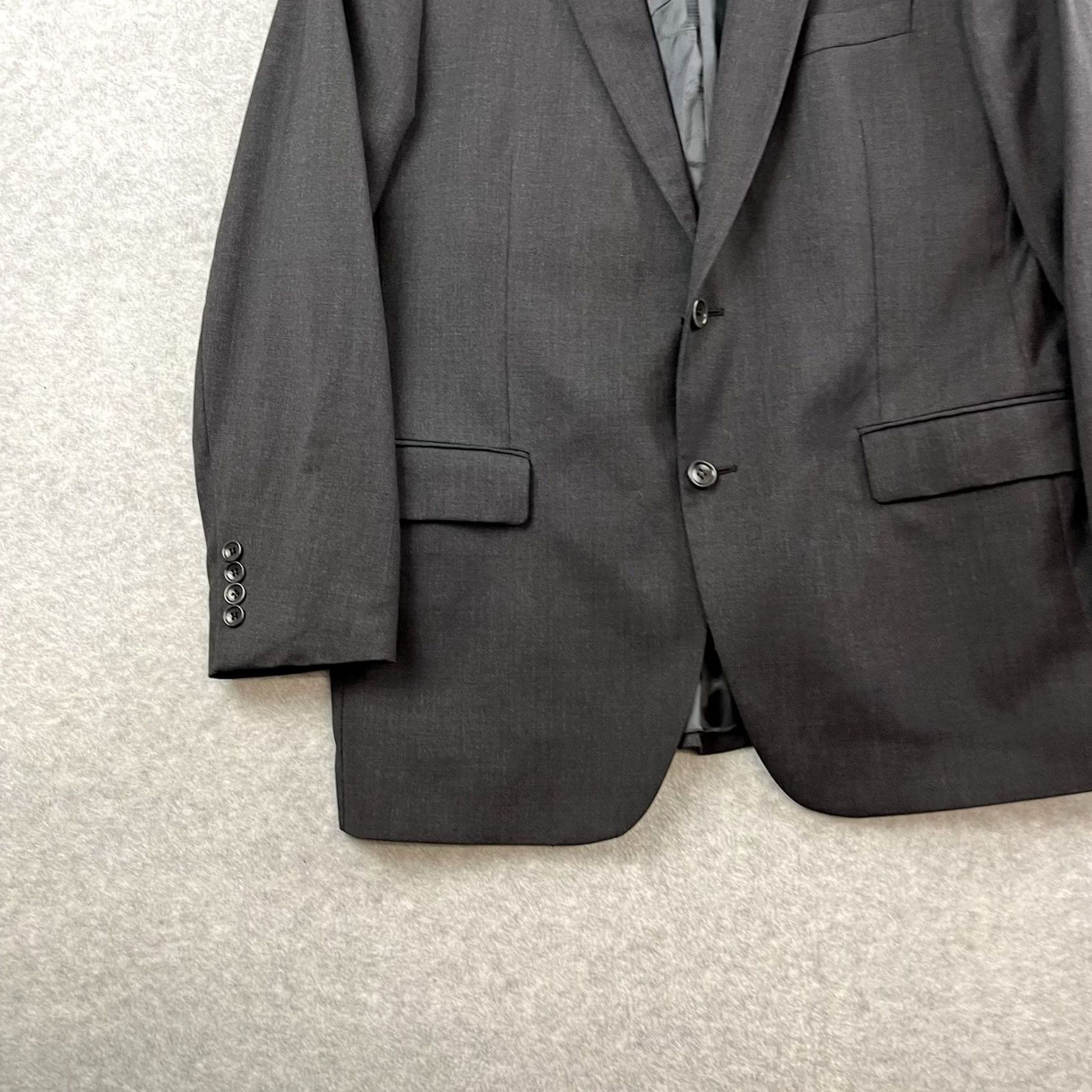 Brooks Brothers Brooks Brothers 1818 Fitzgerald Sport Coat Men 42R Gray Plaid Estrato Trabaldo Sport Coat Jacket/Coat Regular Gray 42 Mens Size US XS / EU 42 / 0 - 2 Thumbnail