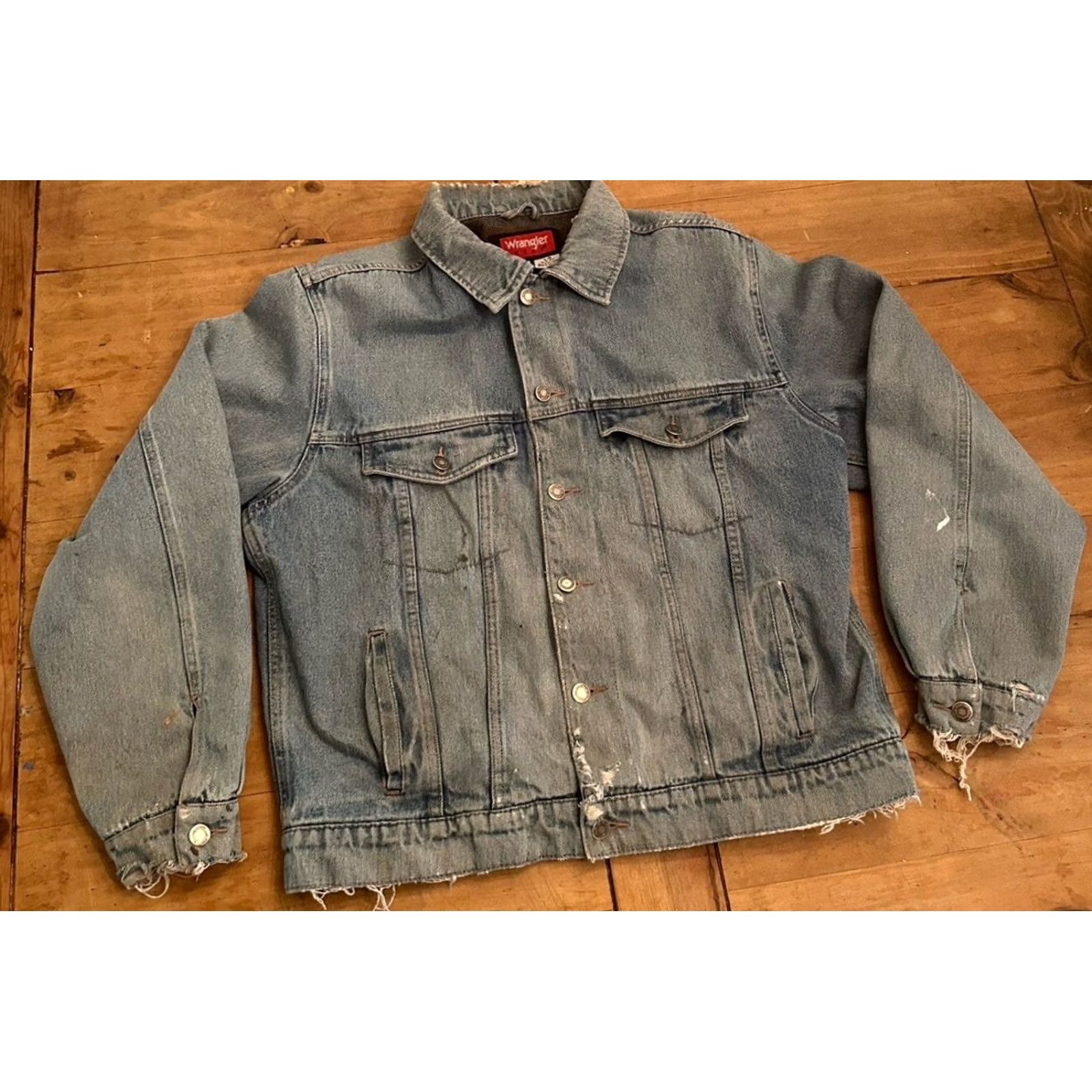 Wrangler VINTAGE Wrangler Hero Men L Jacket Denim Blue Cotton Lined Distressed Trucker Style Jeans Coat Short Sleeve Shirt? Size US 33 - 2 Thumbnail
