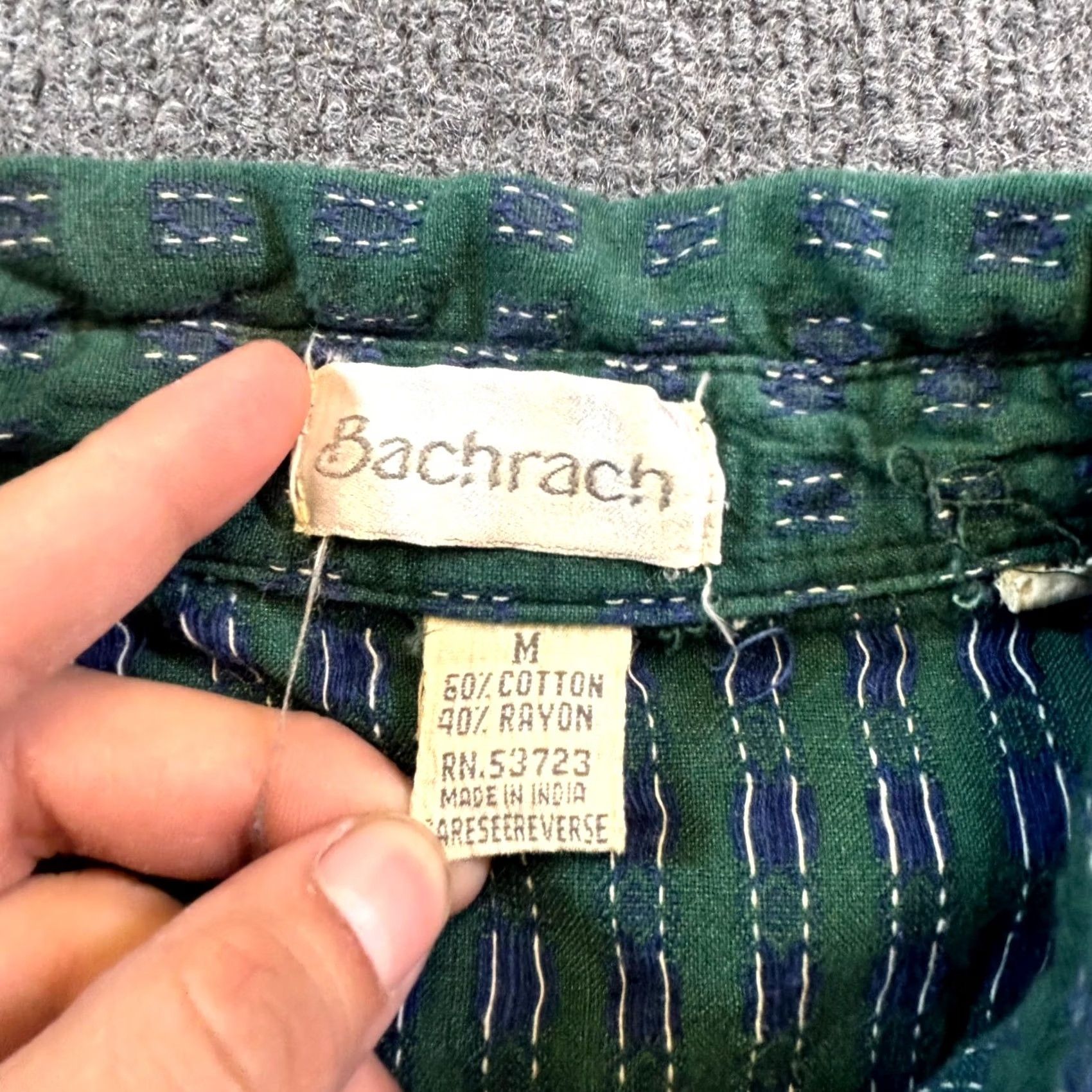 Vintage Bachrach Button-Up Shirt Men's M Green Geometric Cotton Preppy Career Office Size US M / EU 48-50 / 2 - 6 Thumbnail