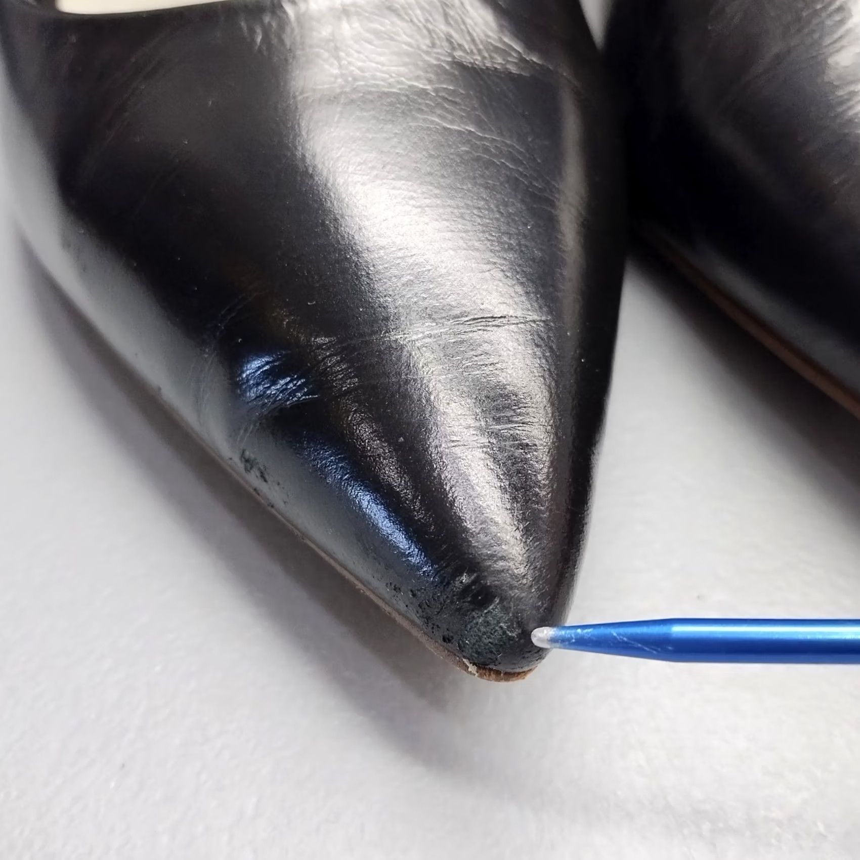 Vintage 1.STATE Valencia Pump Heels Womens Size 9.5M Black Leather Pointed Toe Slip On Pump Womens Size 9.5 Black Leather 1.STATE Valencia Shoes Mens? Ladies? Size US 10 / IT 40 - 3 Thumbnail