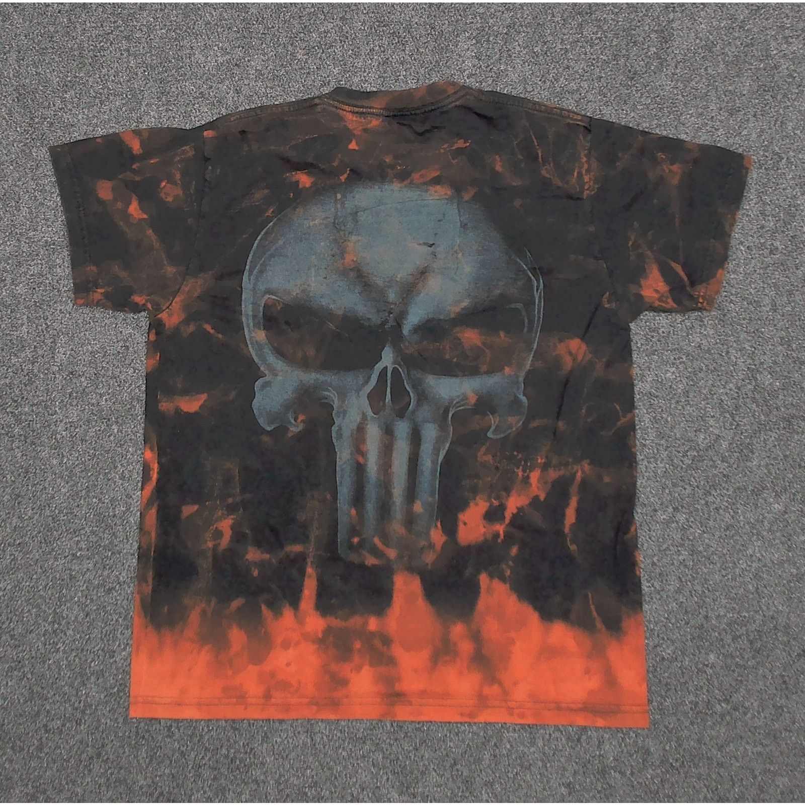 Vintage 1-of-1 Custom Bleach Punisher Skull Y2K Grunge Tee Large Size US L / EU 52-54 / 3 - 4 Thumbnail