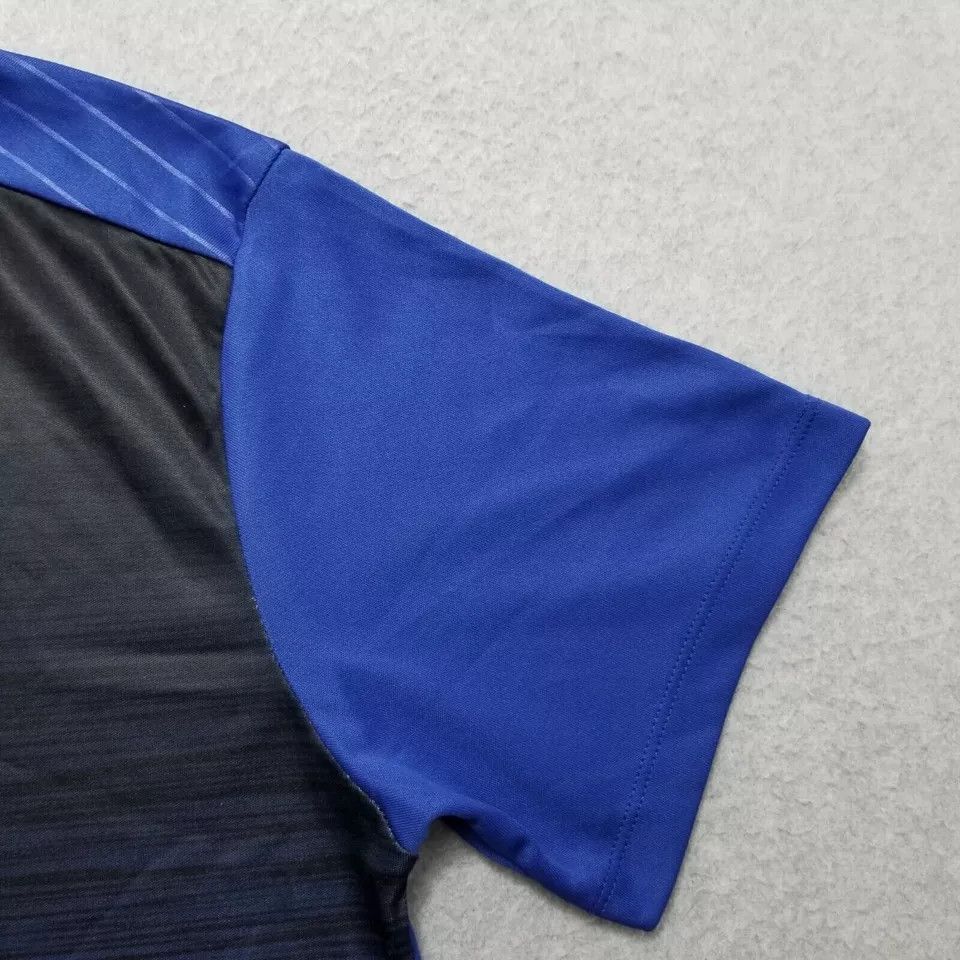 Other Superman Shirt Mens Medium Blue Short Sleeve Round Neck Size US M / EU 48-50 / 2 - 4 Thumbnail