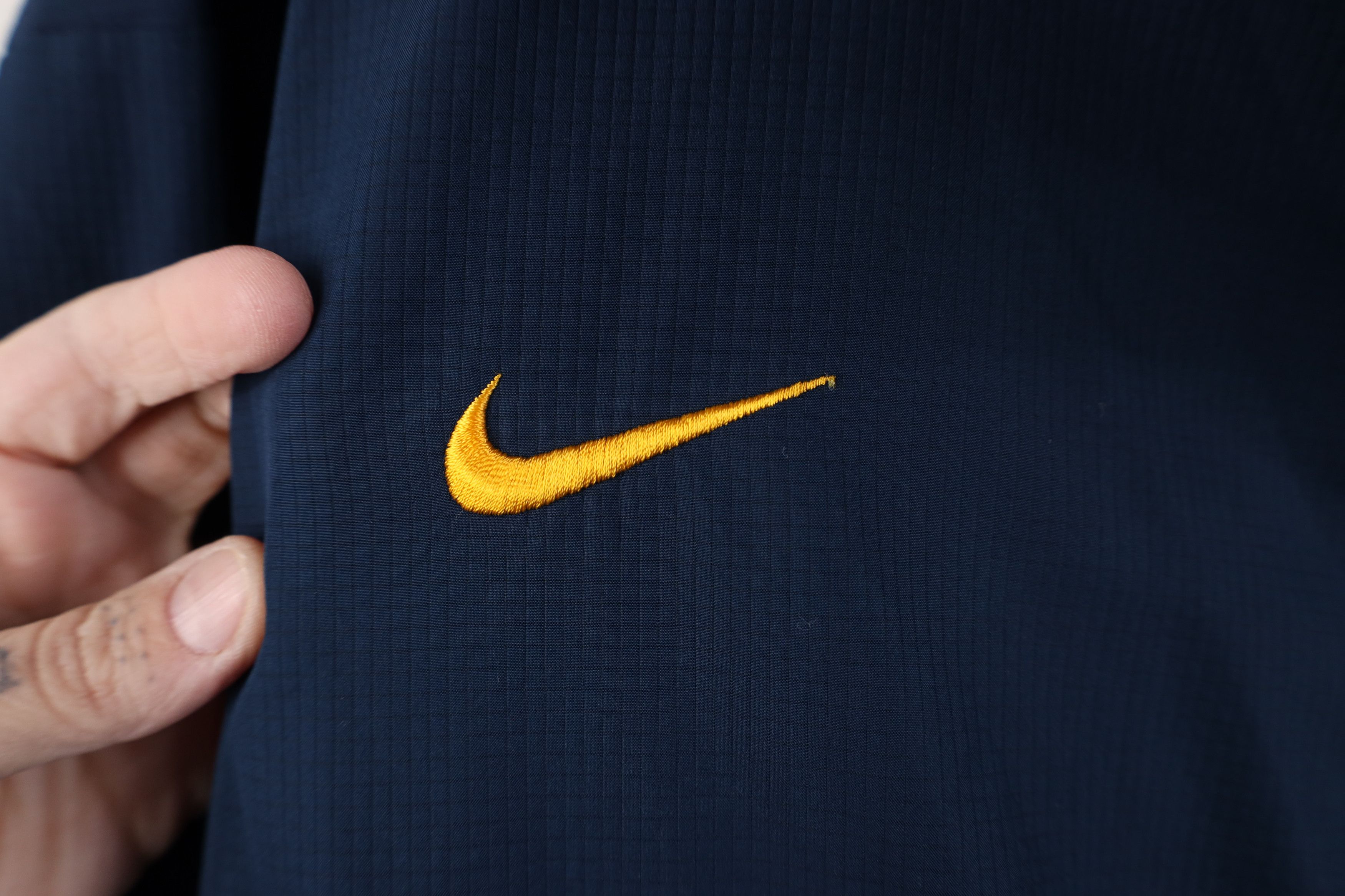 Nike Vintage Nike Storm Fit Mini Swoosh Half Zip Rain Jacket Size US XXL / EU 58 / 5 - 4 Thumbnail