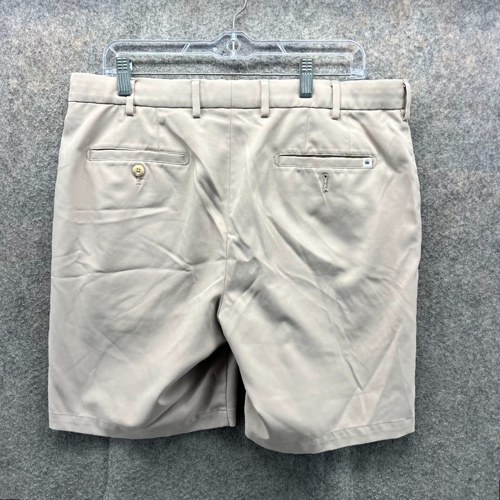 Peter Millar Peter Millar Shorts Men 35 Casual Chino Flat Front Beige Cotton Button Front Regular Inseam 9in Tan Khaki Vintage No Mens Size US 35 - 2 Thumbnail