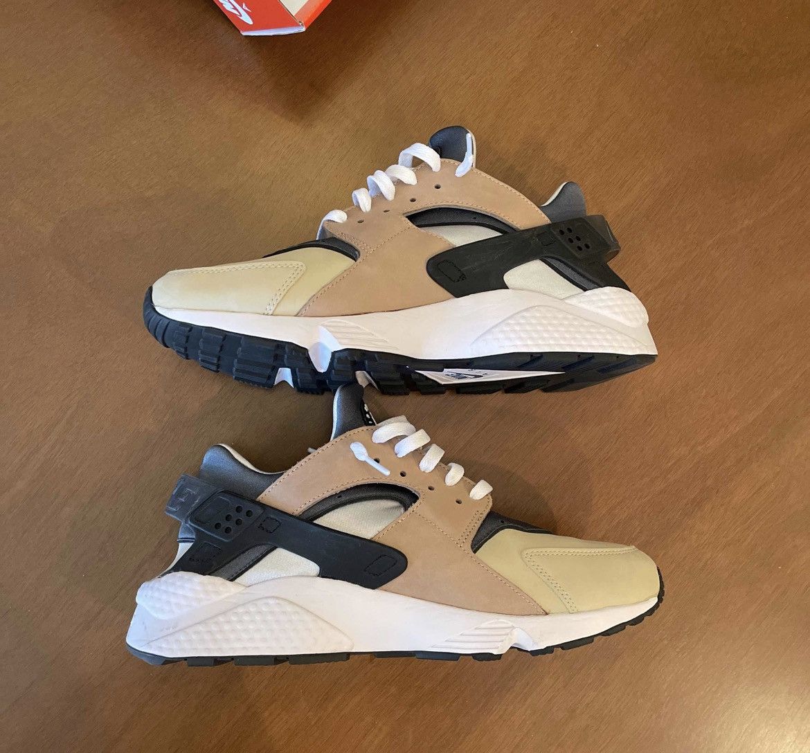 Nike Nike Air Huarache Escape (2021) Size US 10.5 / EU 43-44 - 2 Thumbnail