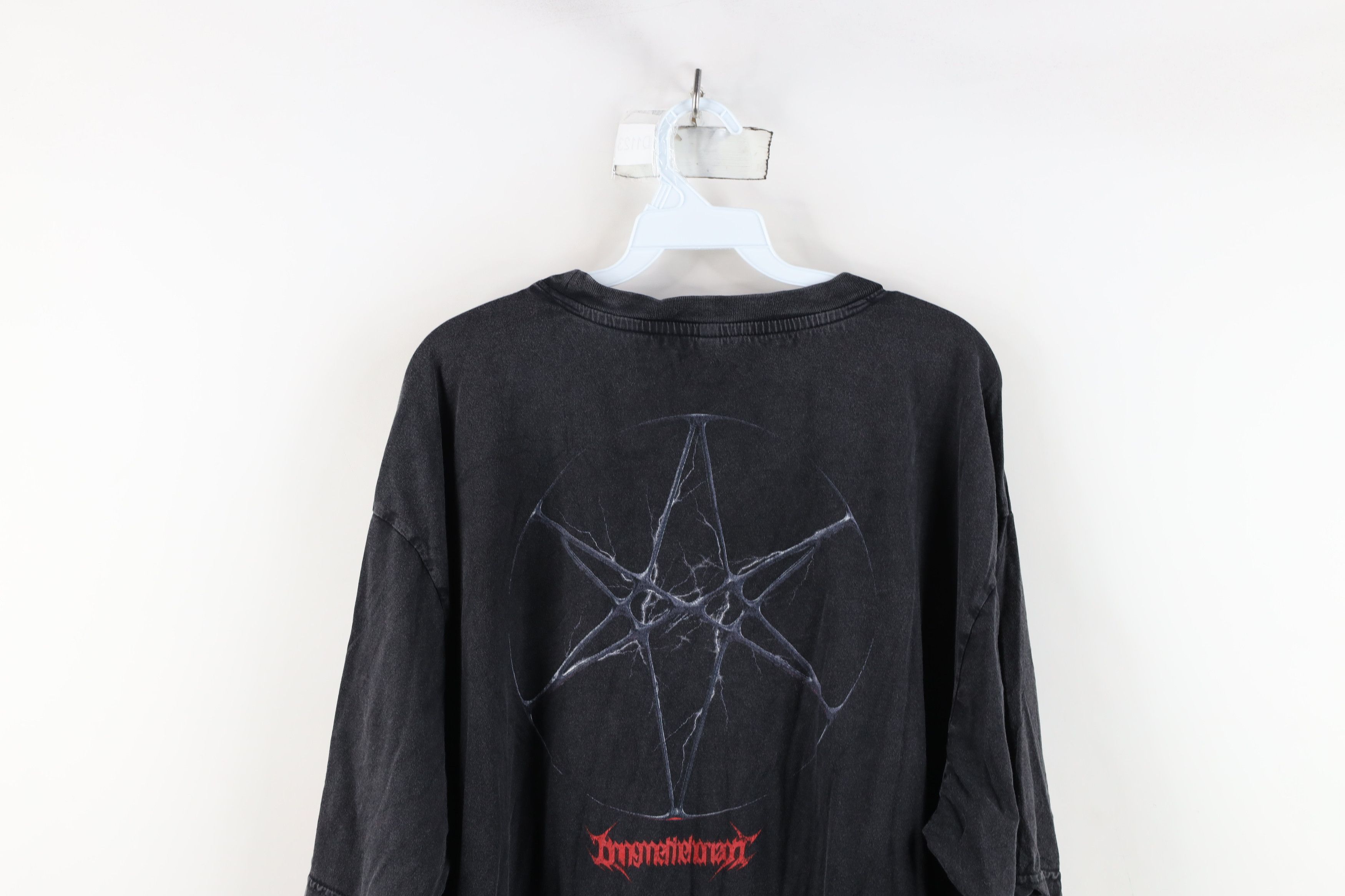 Vintage Vintage Skull Thorn Crown Bring Me the Horizon Band T-Shirt Size US XXL / EU 58 / 5 - 13 Thumbnail