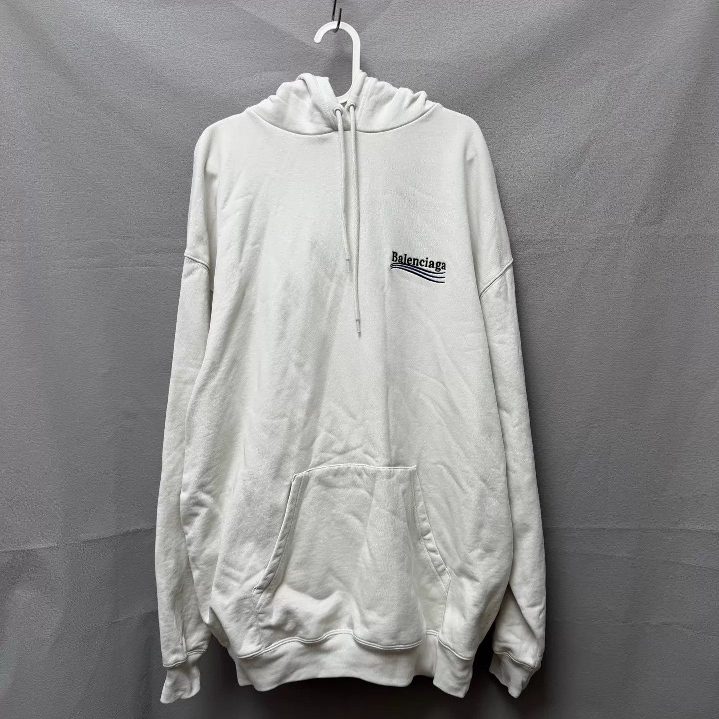 Balenciaga Balenciaga Coke Embroidered Hoodie White M OS 98 New Size US M / EU 48-50 / 2 - 1 Thumbnail