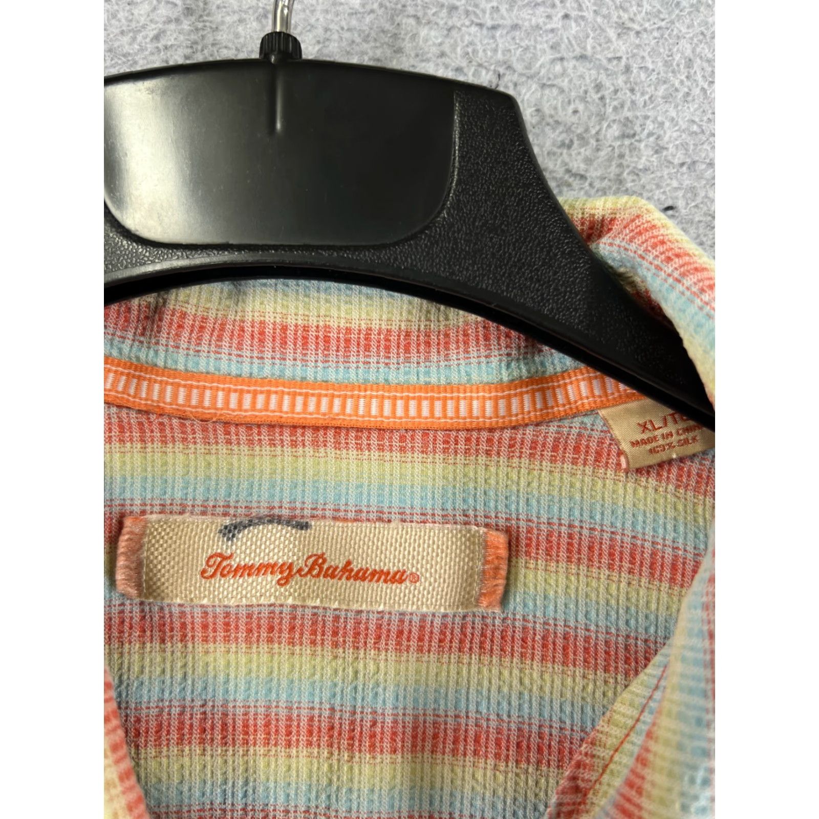 Tommy Bahama Tommy Bahama Shirt Men XL Red Blue Stripe 100% Silk Button Up Camp Hawaiian Aloha Beach Resort Casual Size US XL / EU 56 / 4 - 7 Thumbnail