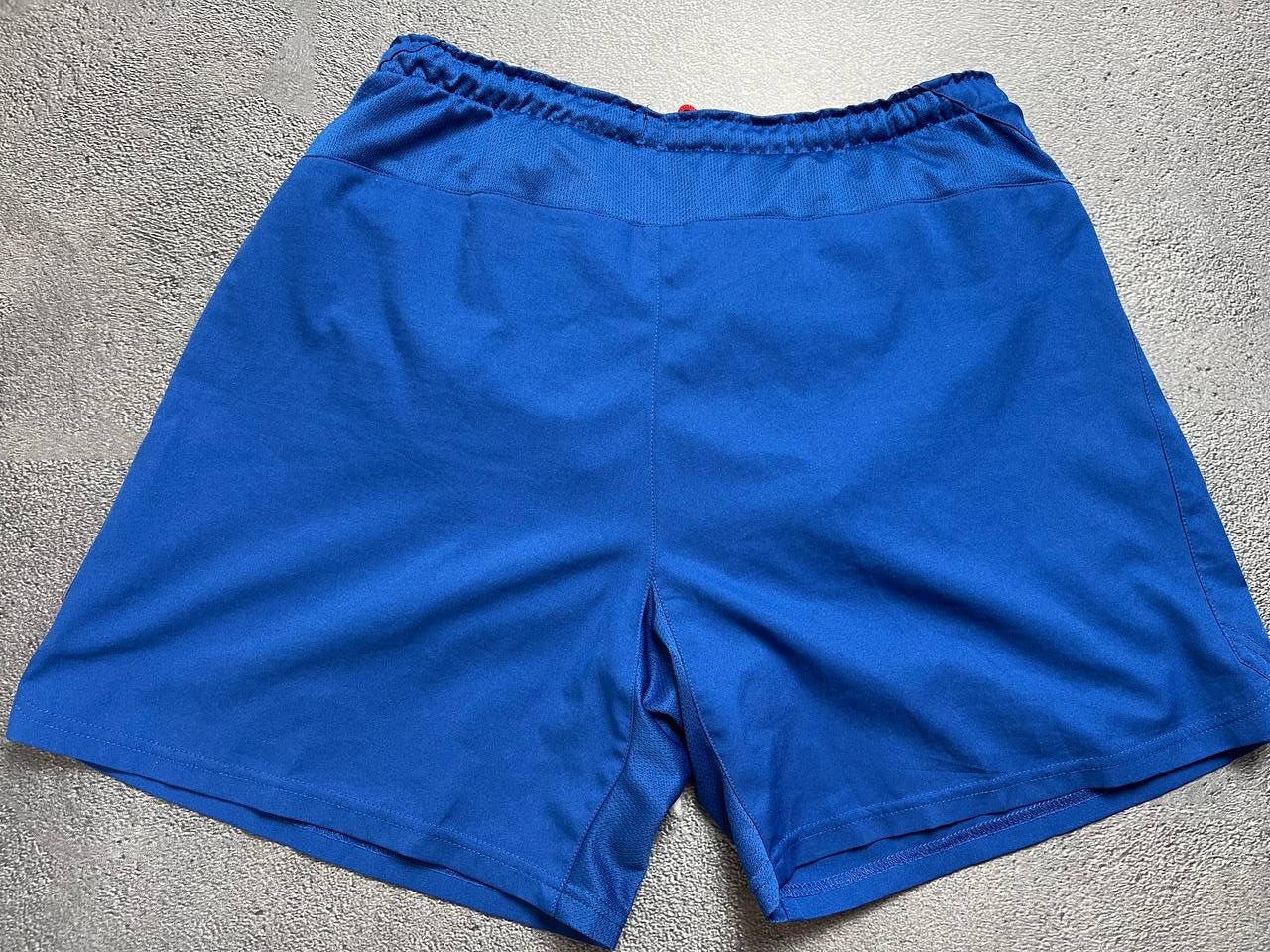 Nike Arsenal Nike vintage shorts 32 M size Size US 32 / EU 48 - 2 Thumbnail