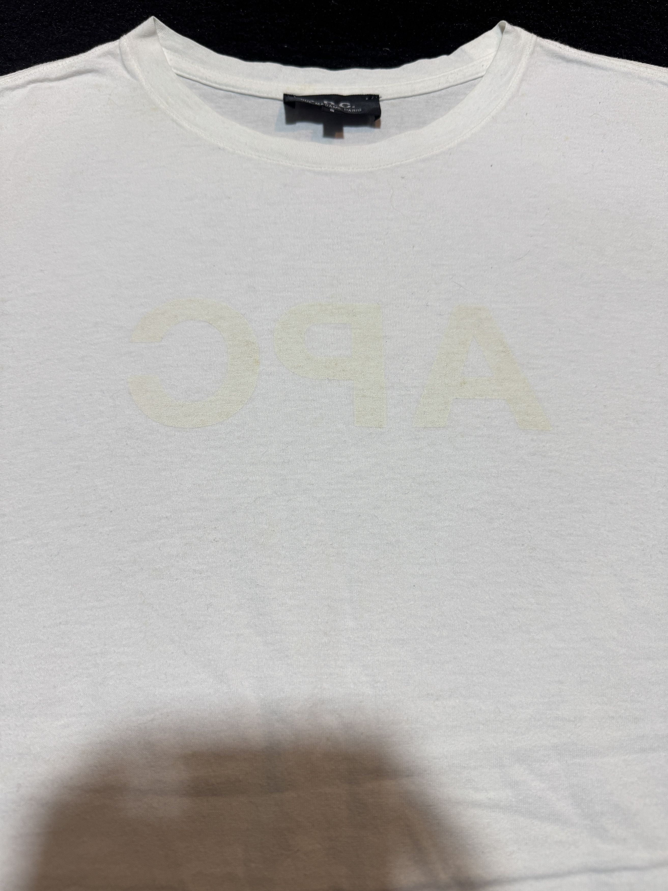 A.P.C. T shirt Rare A.P.C Mirror Spell out White Size S Size US S / EU 44-46 / 1 - 3 Thumbnail
