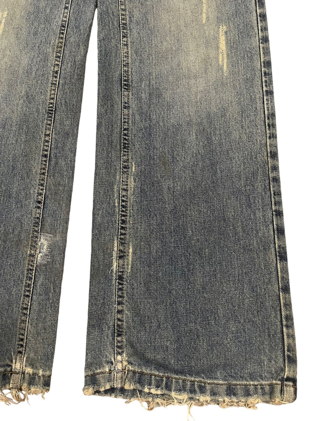 Richmond Denim Vintage Richmond Denim Blue Wash Distress Baggy Jeans Size US 31 - 6 Thumbnail