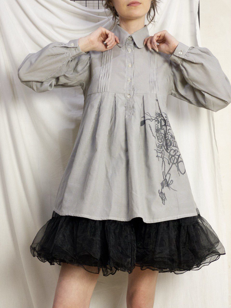 Cop Copine Cop Copine embroidered black&white pinstripe shirt blouse Size S / US 4 / IT 40 - 3 Thumbnail