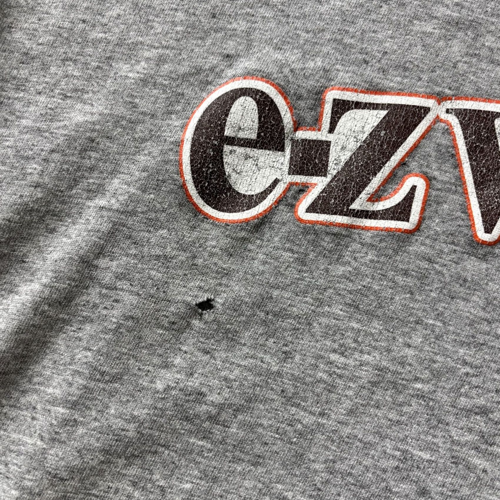 Gildan Y2K EZ Wider Shirt Mens XL Gray Slow Burning Graphic Tee Rolling Papers Smoking Size US XL / EU 56 / 4 - 3 Thumbnail