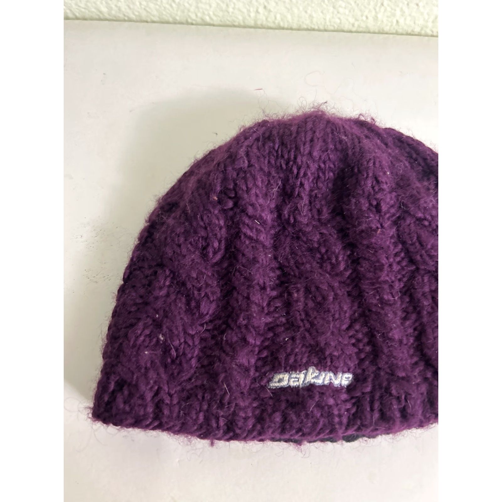 Dakine DAKINE Beanie Knit Wool Acrylic One Size Burgundy Women Size ONE SIZE - 2 Thumbnail