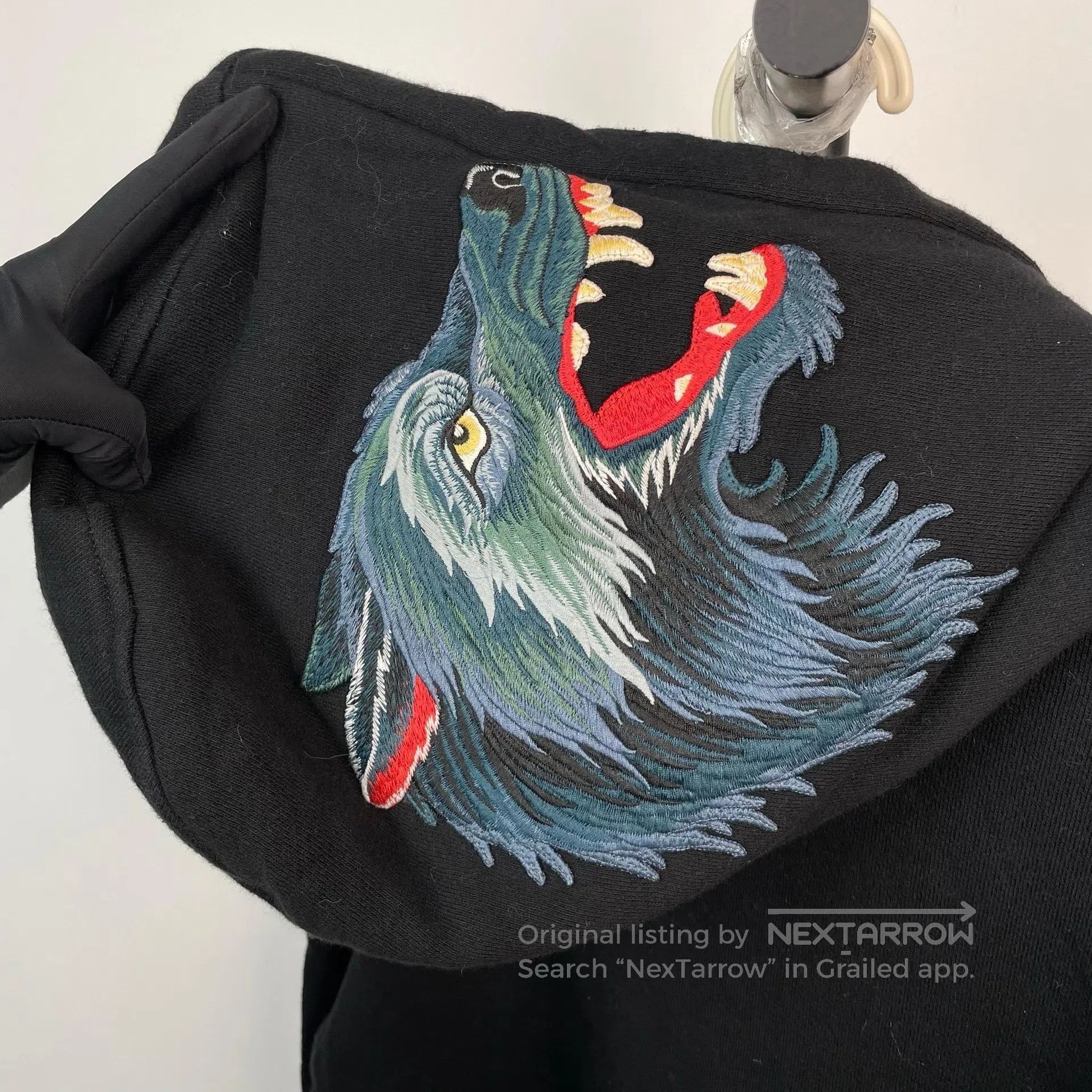 Gucci Guicci Black logo wolf embroidery cotton hooded sweatshirt Size US XS / EU 42 / 0 - 3 Thumbnail