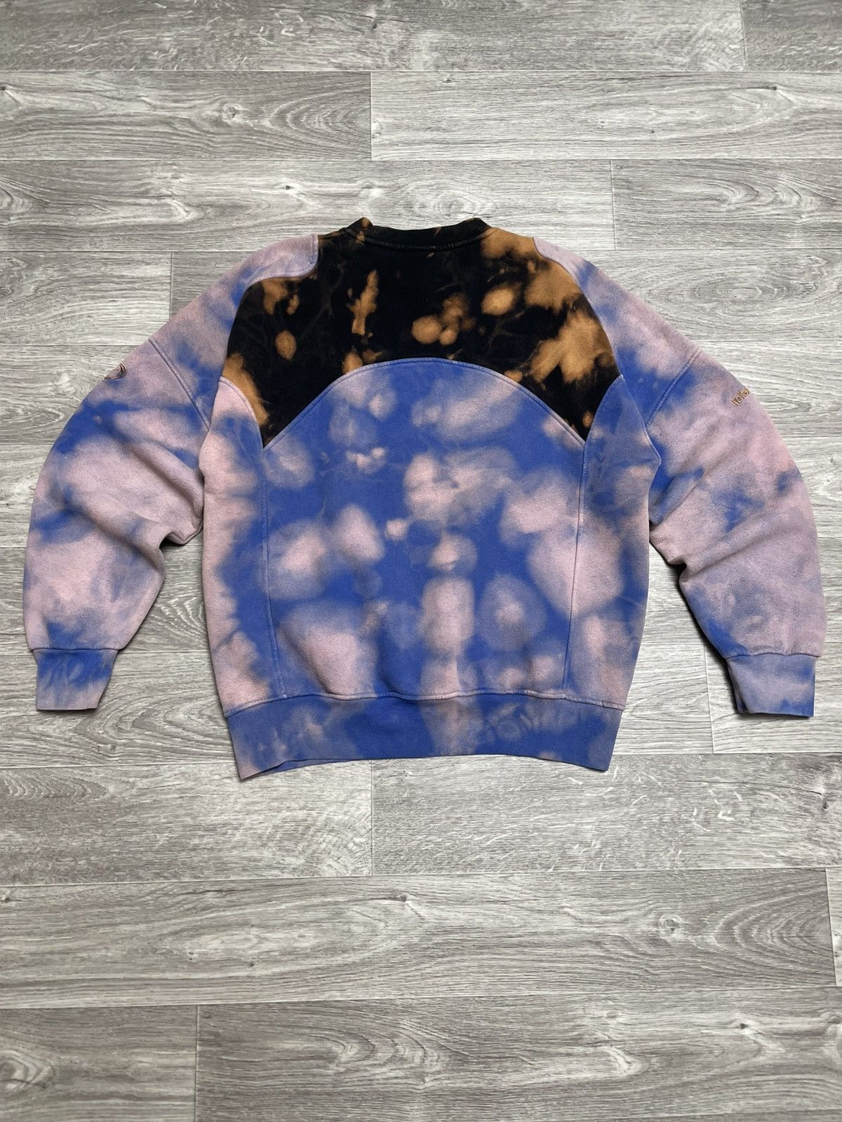 Nike Vintage Nike Total 90 Tie Dye Custom Sweatshirt Y2K 90s Size US M / EU 48-50 / 2 - 14 Thumbnail