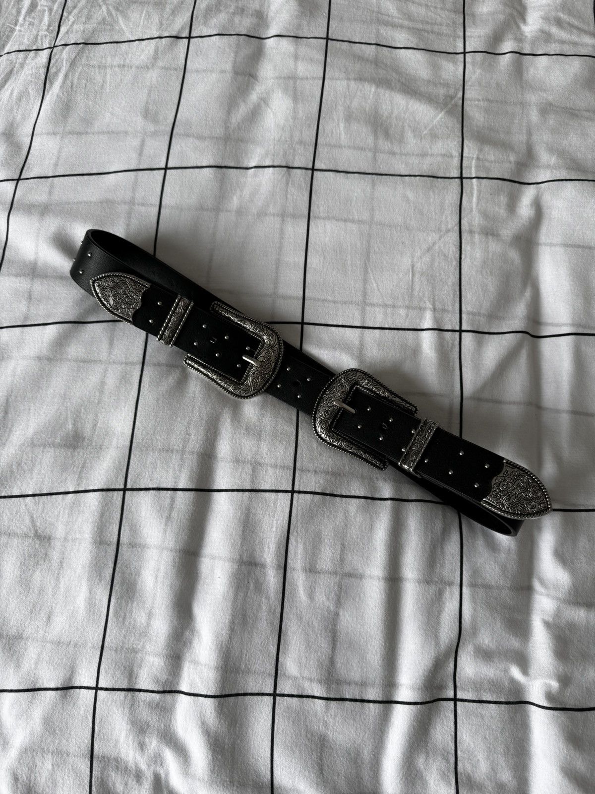 Japanese Brand Vintage Belts Y2K Rhinestones Punk leather belt Japanese Size ONE SIZE - 1 Thumbnail