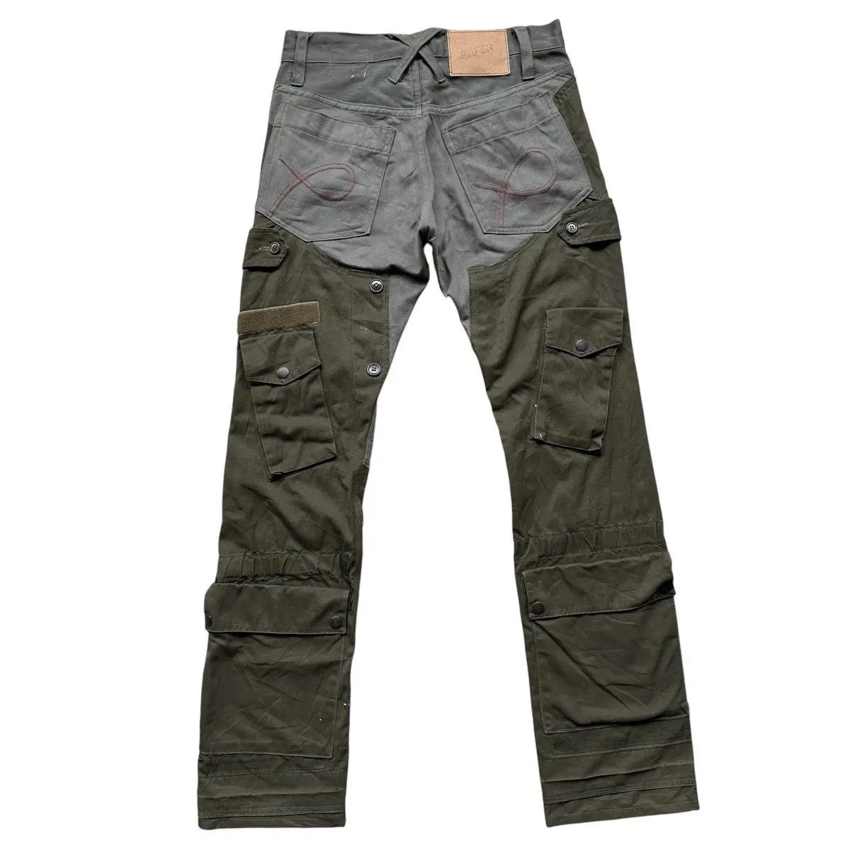 20471120 ⭐Real⭐ 204771120 cargo pants Size US 29 - 1 Thumbnail
