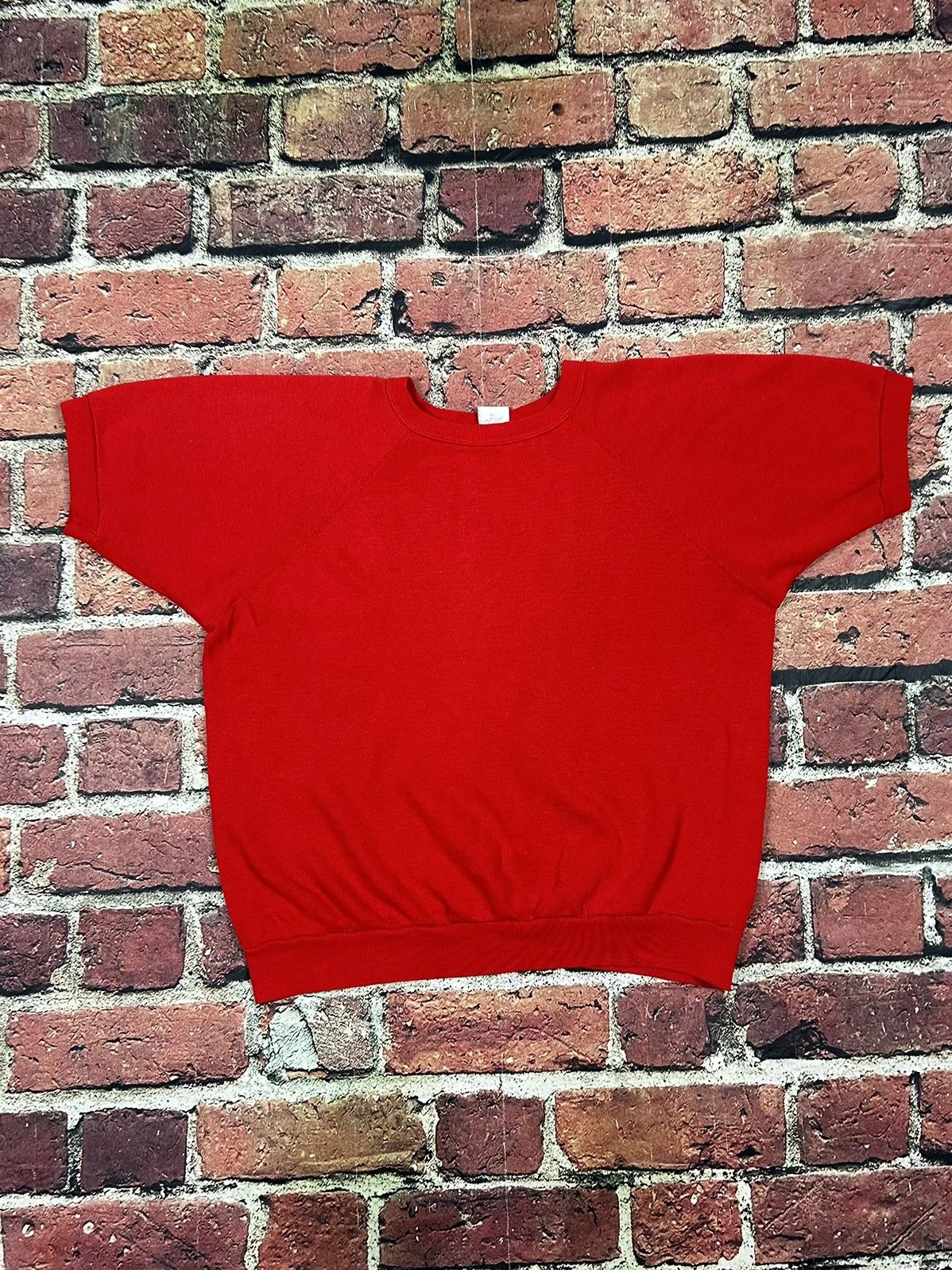 Tultex × Vintage Vintage Tultex Sweatshirt Short Sleeve Crewneck Blank Size US L / EU 52-54 / 3 - 1 Thumbnail