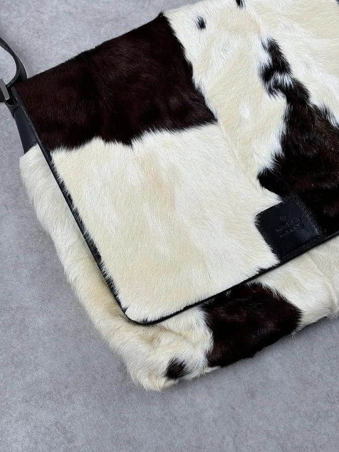 Gucci 2000s Gucci Creamy Fur Cowhide Effect Shoulder Bag Size ONE SIZE - 4 Thumbnail
