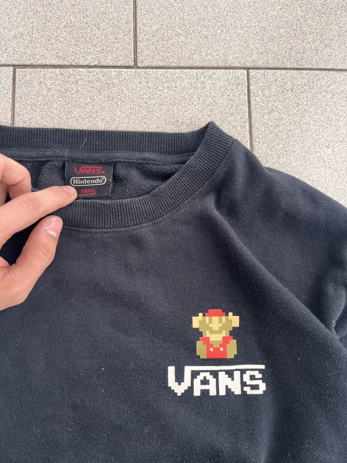 Nintendo × Vans Vans x Nintendo Super Mario Sweatshirt –Limited Edition 2016 Size US S / EU 44-46 / 1 - 2 Thumbnail