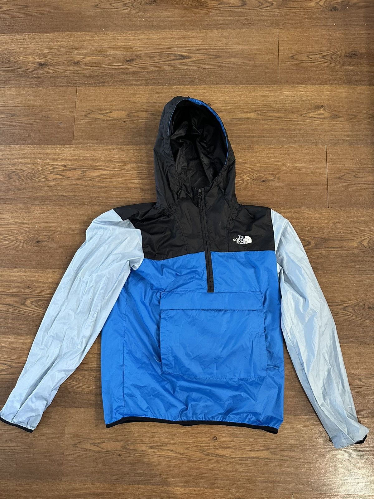 image of The North Face North Face Color Block Pullover Windbreaker in Blue, Men's (Size Small)