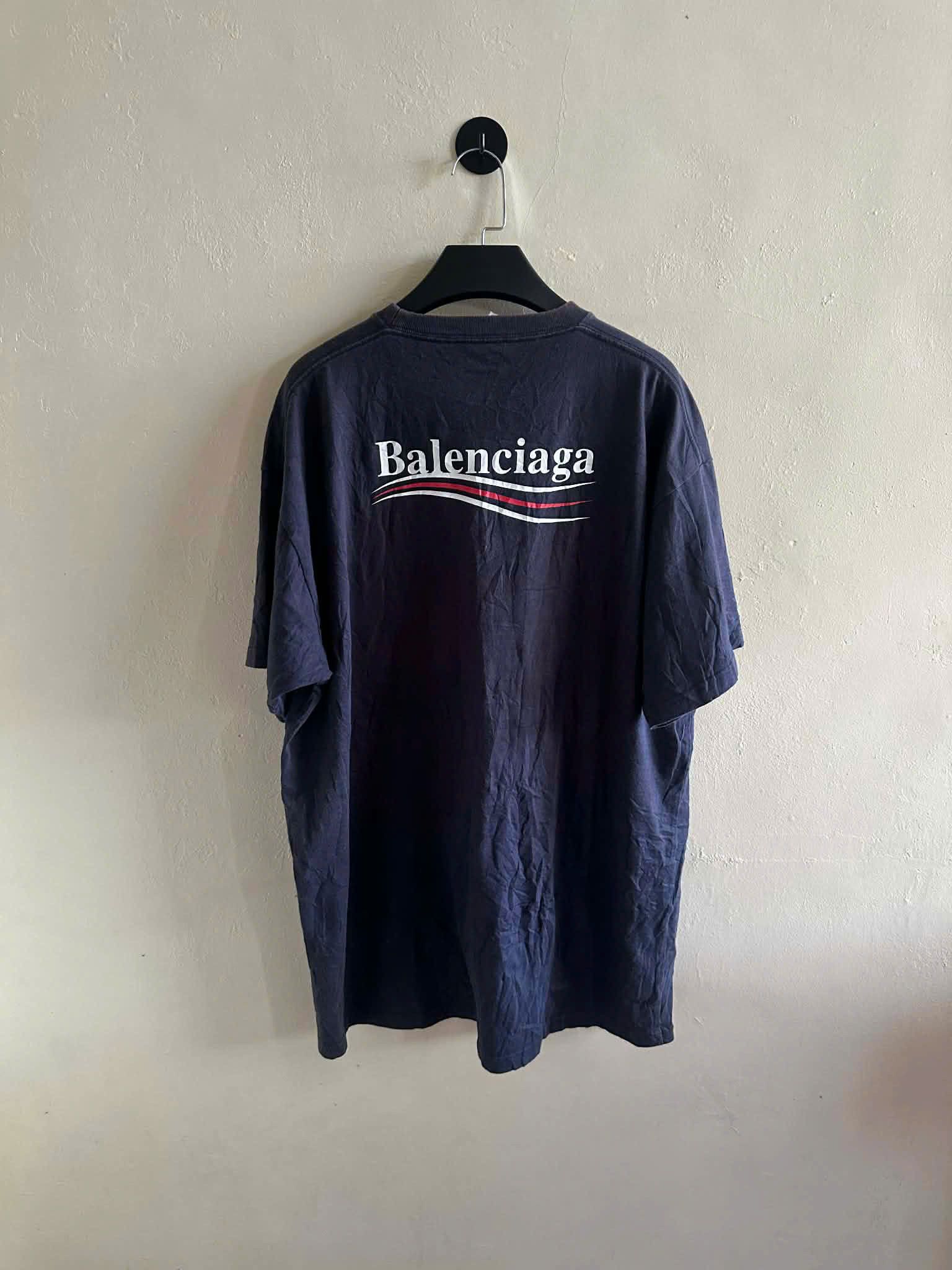 Balenciaga BALENCIAGA T SHIRT Size US S / EU 44-46 / 1 - 1 Thumbnail
