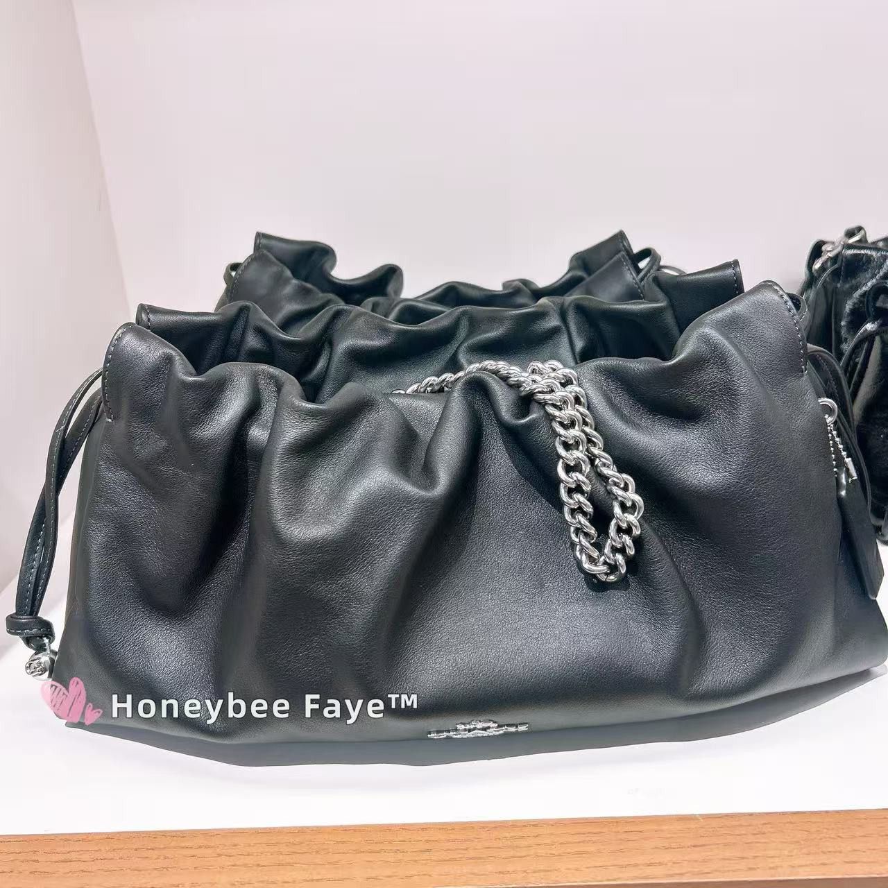 Coach NWT Coach Faye Large Shoulder Bag CCE68 Size ONE SIZE - 1 Thumbnail