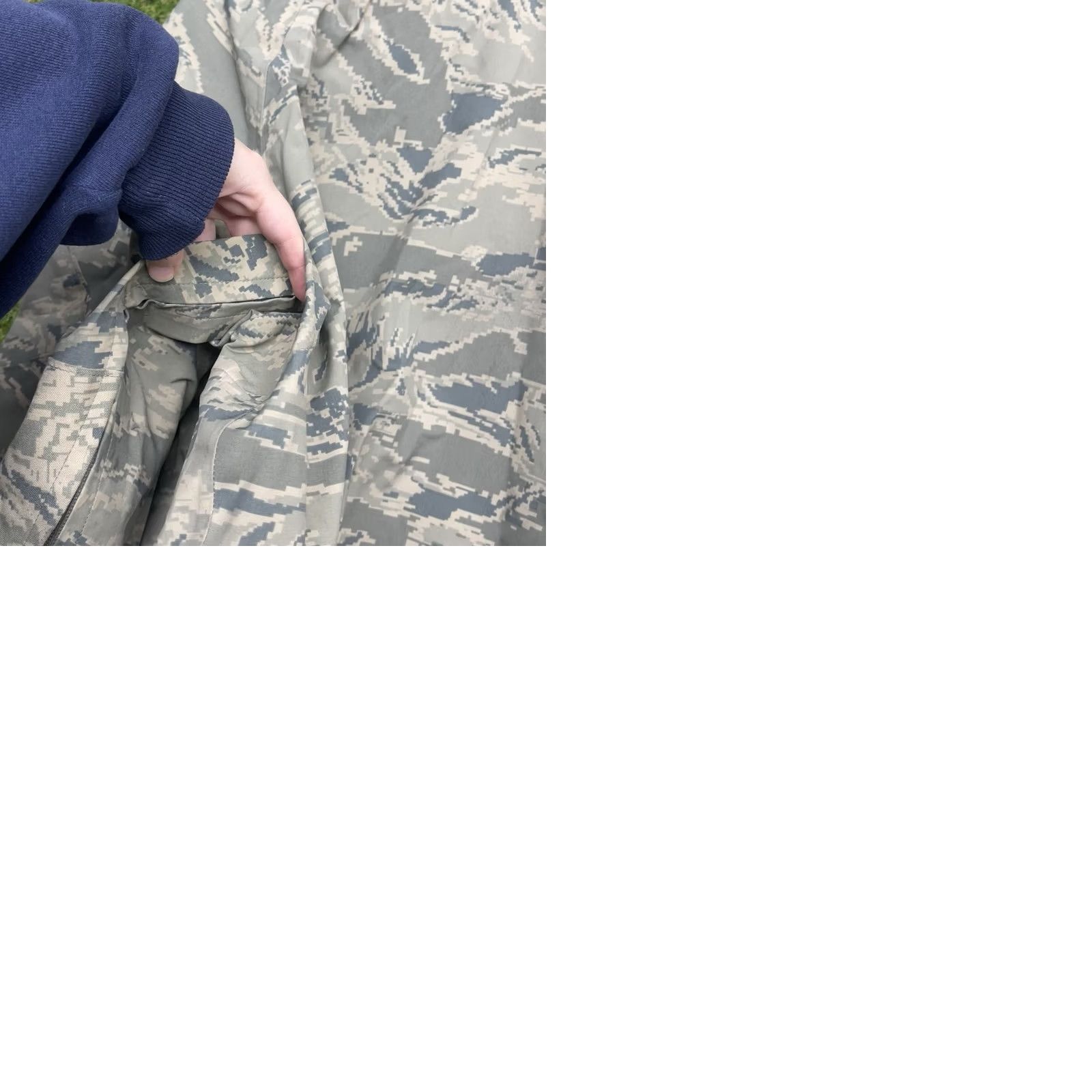 Propper PROPPER US Air Force APECS Parka Jacket Mens L ABU Camo Gore-Tex Liner Hooded Gray Nylon Windproof Military Coat Mens Size US L / EU 52-54 / 3 - 9 Thumbnail