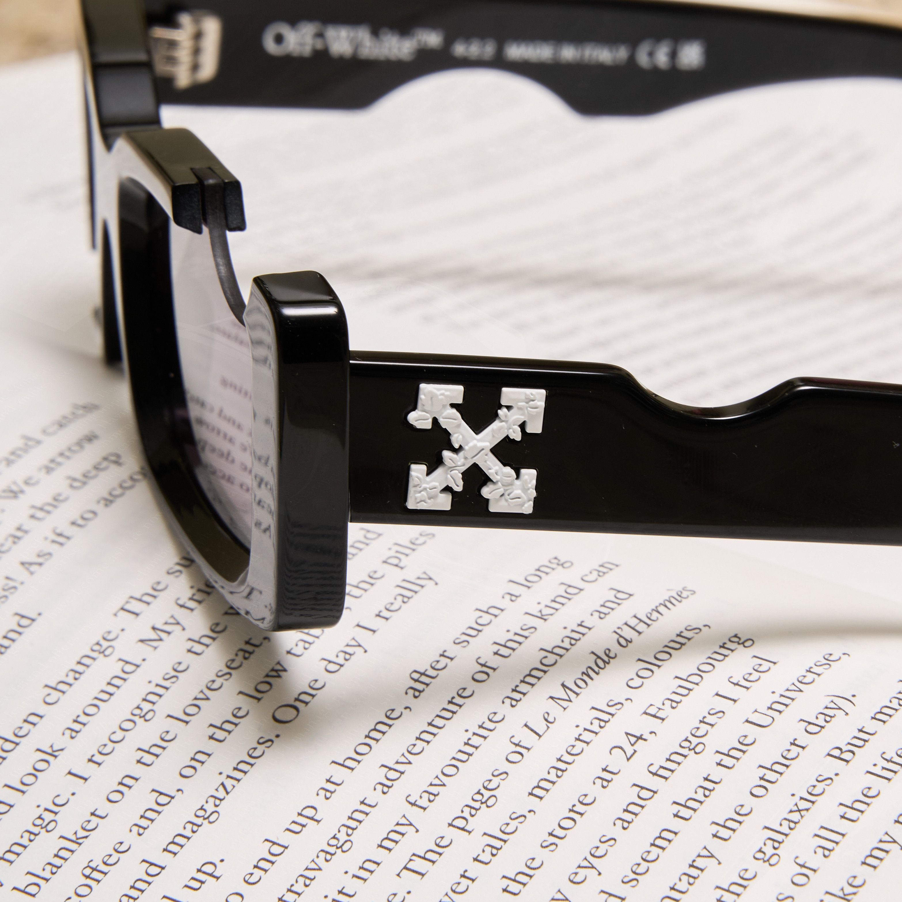 Off-White OFF WHITE Cady Cut-Out Rectangular-Frame Sunglasses Size ONE SIZE - 4 Thumbnail