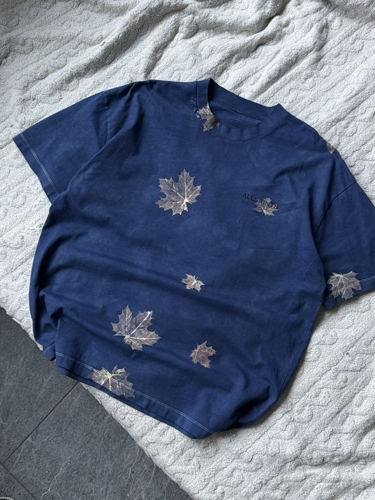 Allsaints Vintage shirt Allsaints london tee big logo large custom Size US L / EU 52-54 / 3 - 3 Thumbnail